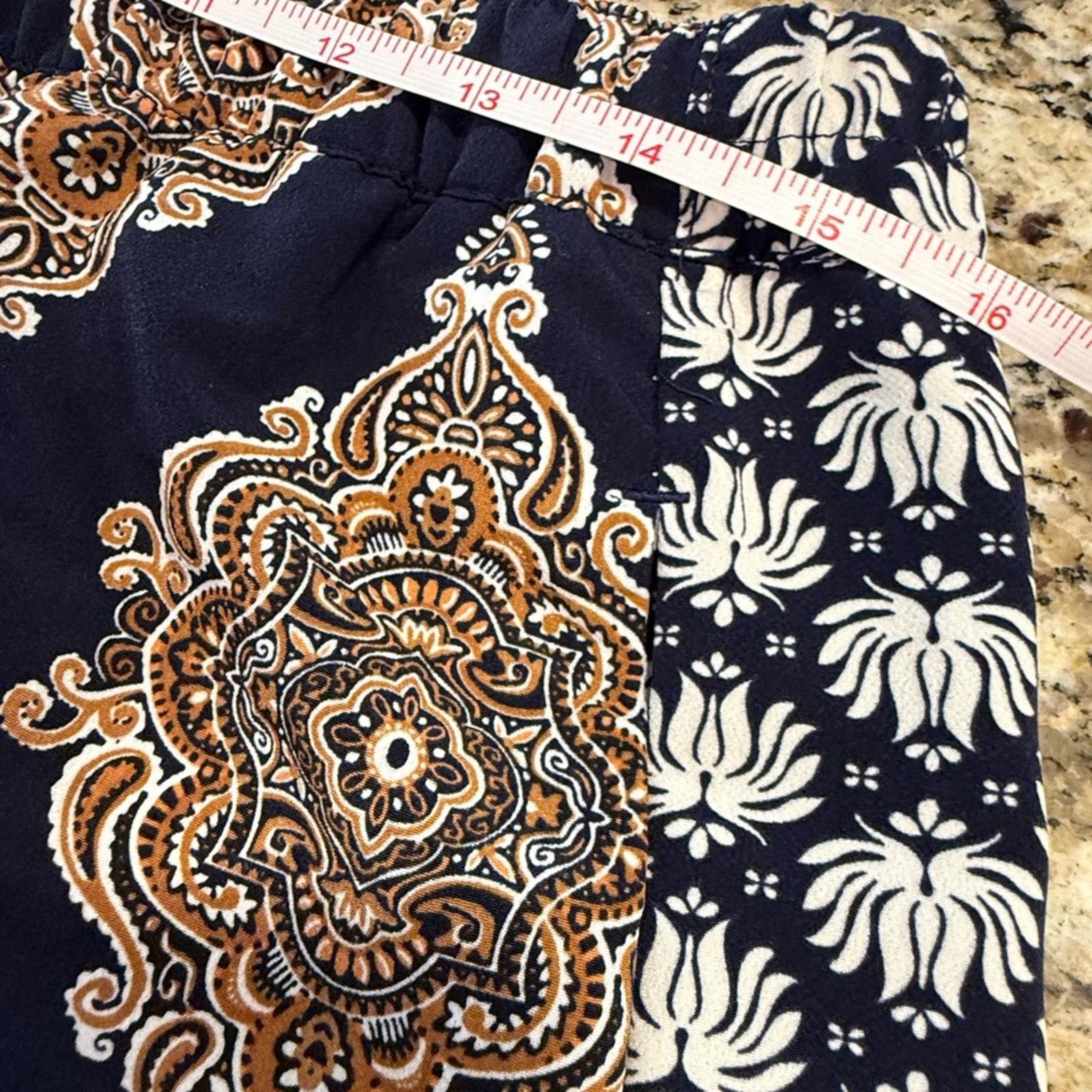 Other Conscious Ornate patchwork shorts unique front pockets SZ 10 Size 32" / US 10 / IT 46 - 5 Thumbnail