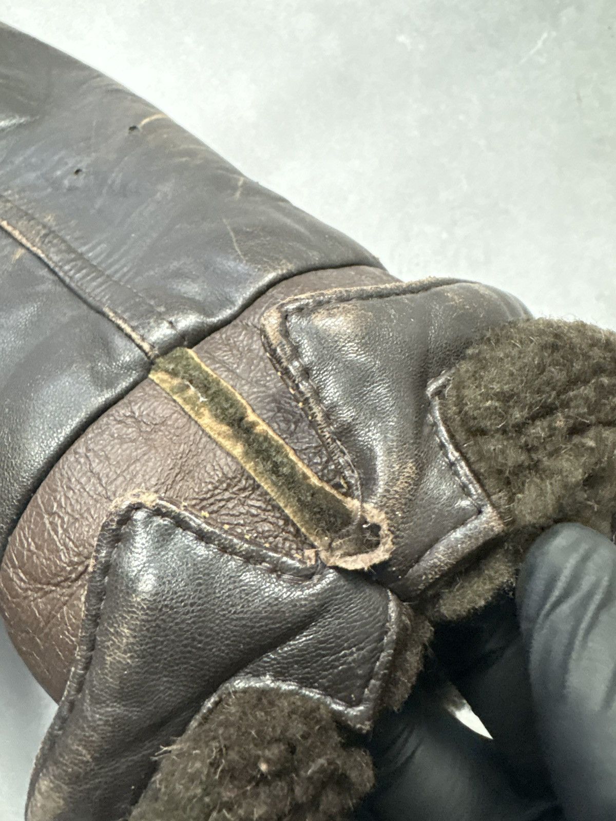 Vintage Vintage Italian Leather Shearling Jacket Aviator Brown Biker Size US M / EU 48-50 / 2 - 20 Thumbnail