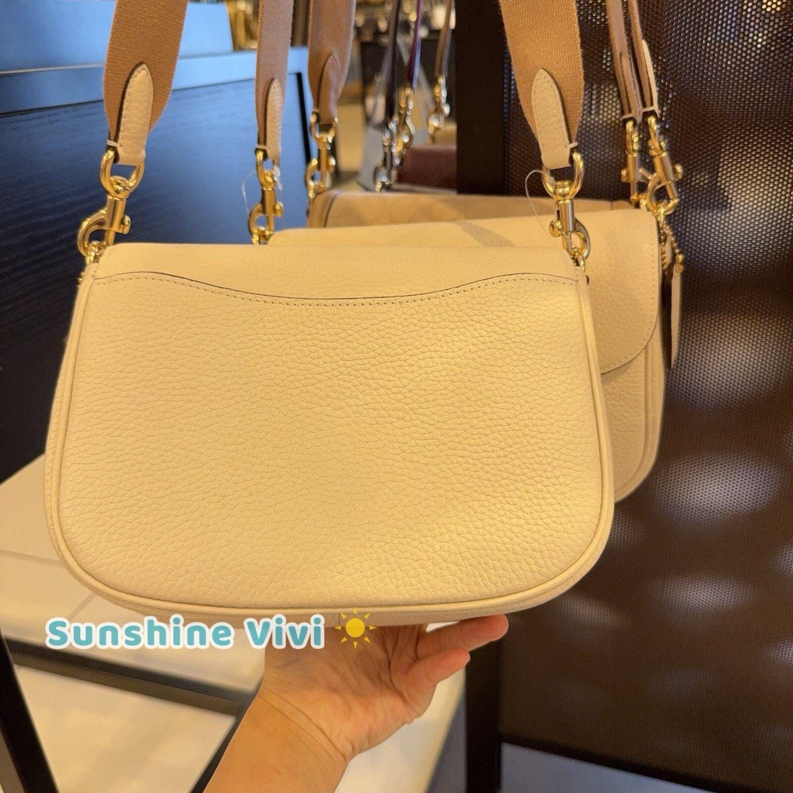 Coach NWT Coach Amelia Saddle Bag Soft leather CP107 Gold/Chalk Size ONE SIZE - 3 Thumbnail