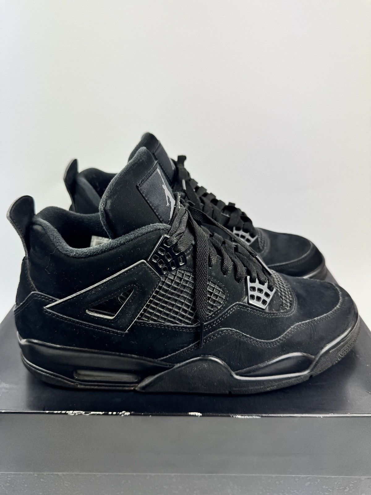 Nike AIR JORDAN 4 RETRO SNEAKERS Size US 10 / EU 43 - 1 Thumbnail