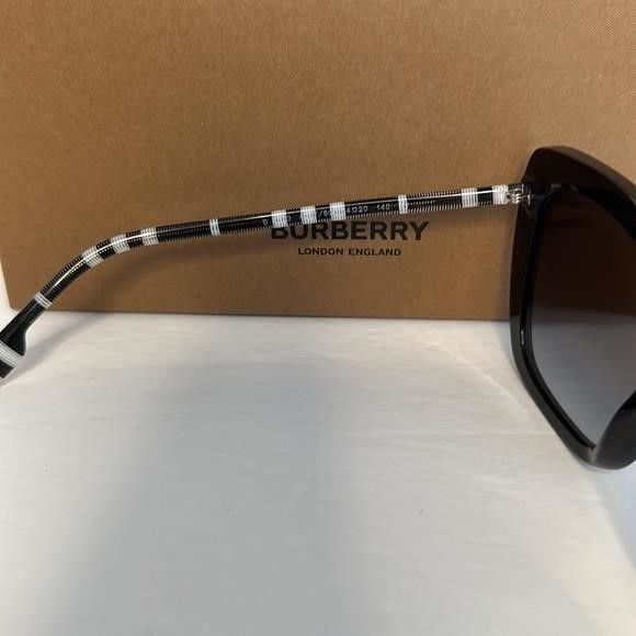 Burberry BURBERRY BE4323 CAROLL Square Oversized Sunglasses","descrip Size ONE SIZE - 5 Thumbnail