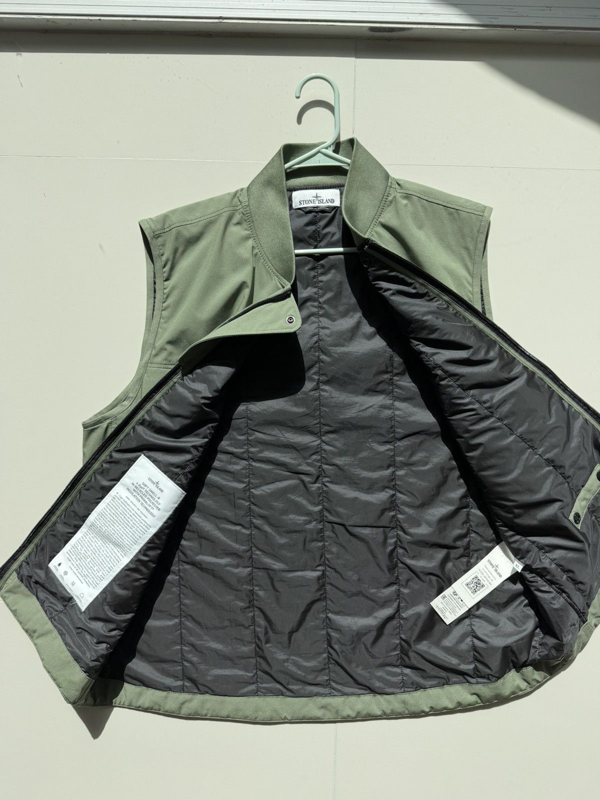 Stone Island Nylon Logo Zip-Up Vest / Gillet Size US L / EU 52-54 / 3 - 8 Thumbnail