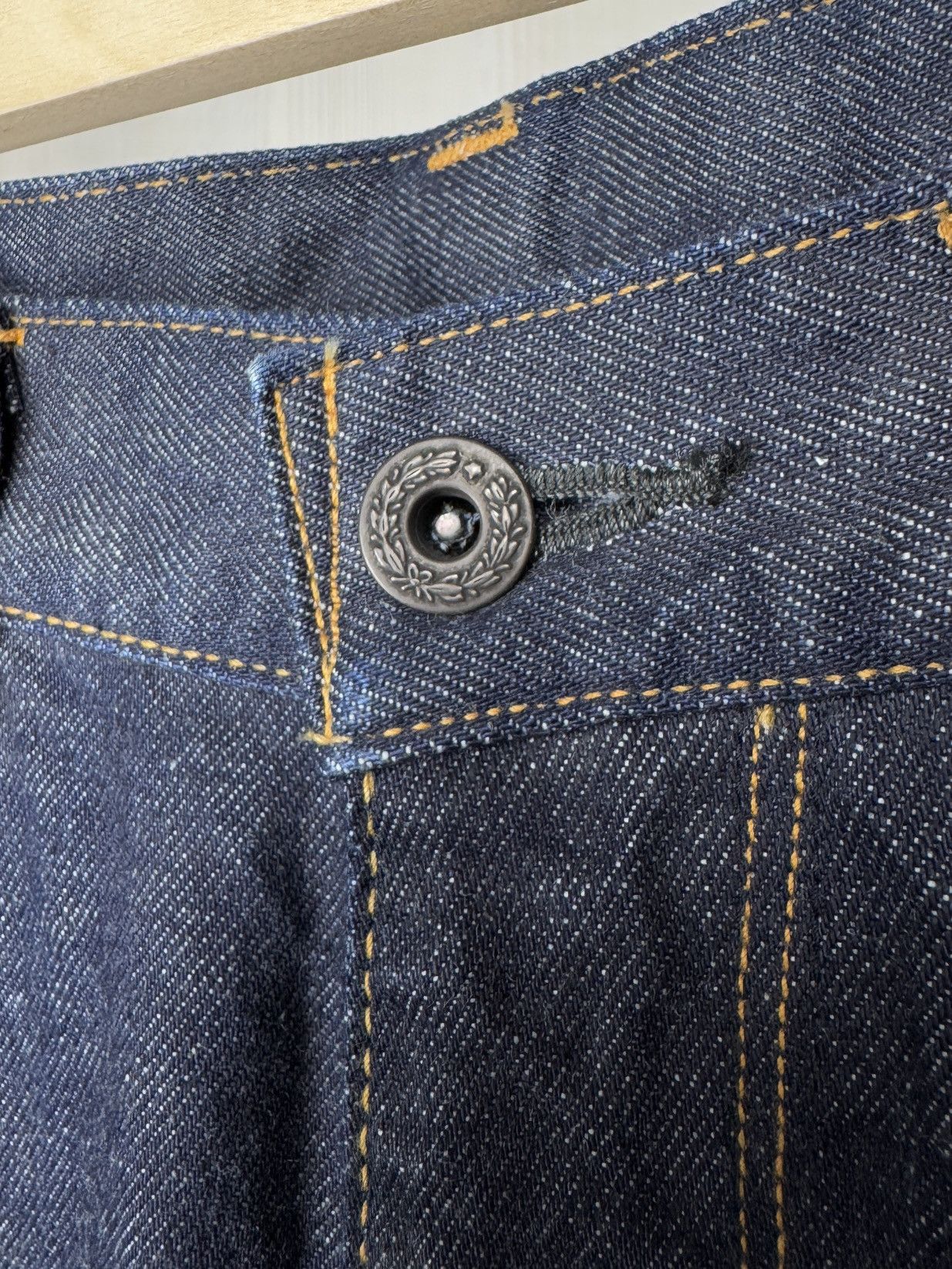 KURO KURO dempsey wide tapered ankle length indigo one wash jeans Size US 30 / EU 46 - 7 Thumbnail