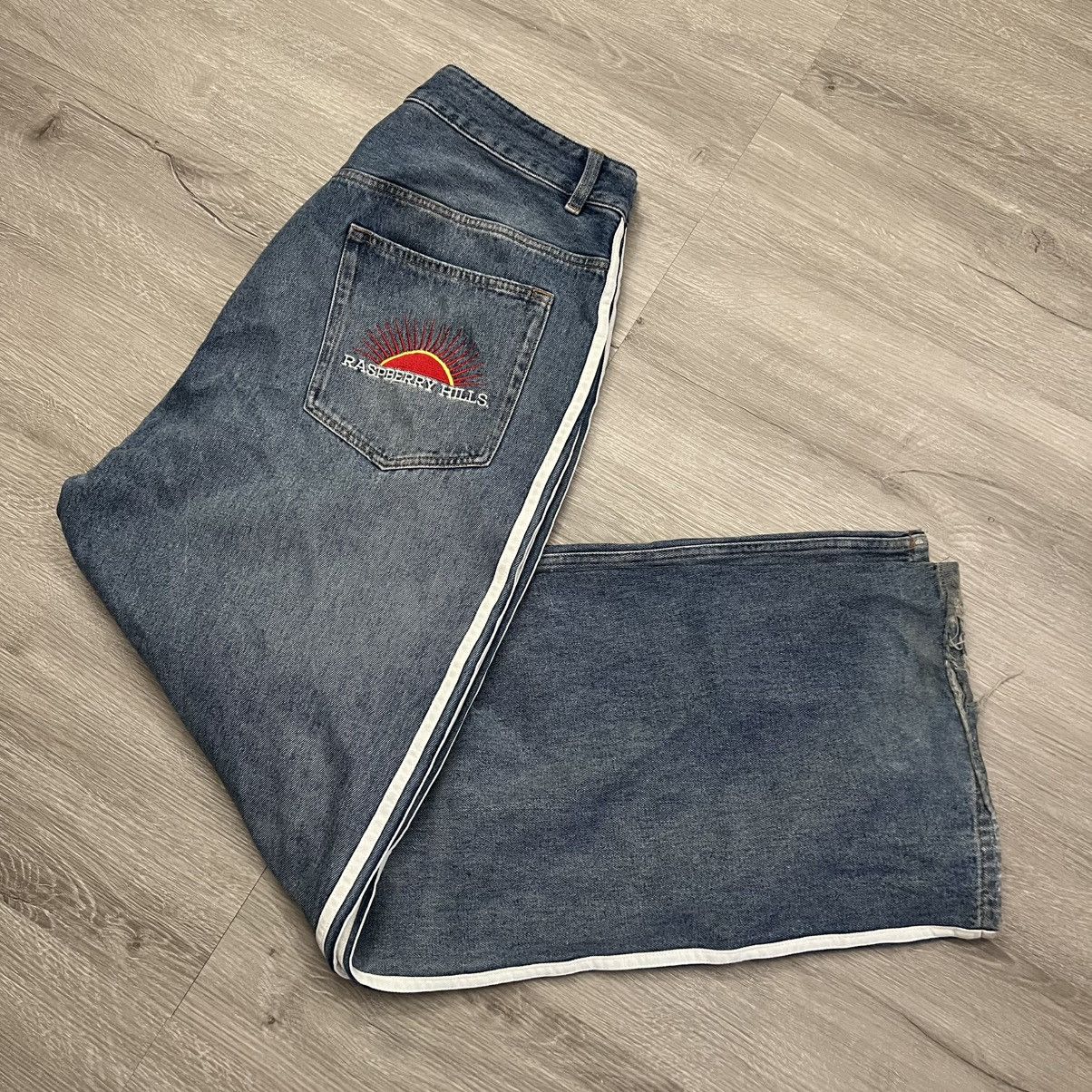 The GV Gallery GV Gallery Raspberry Hills Glenci Striped Denim Size US 36 / EU 52 - 17 Thumbnail