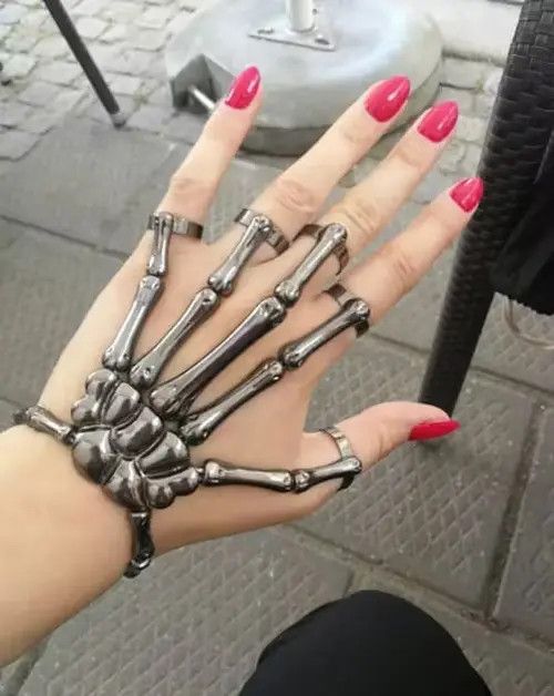 Vintage Hand Skull Skeleton Bracelet Size ONE SIZE - 4 Thumbnail