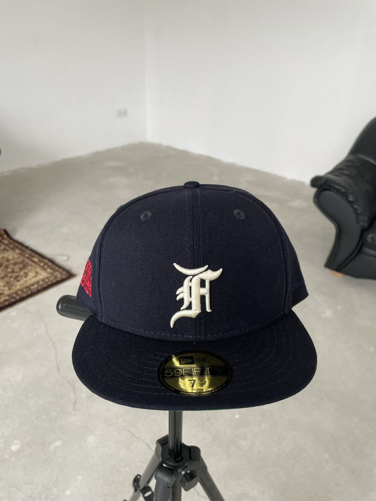 New Era Mens x Fear of God Fitted Cap - Navy/White Size 7 5/8