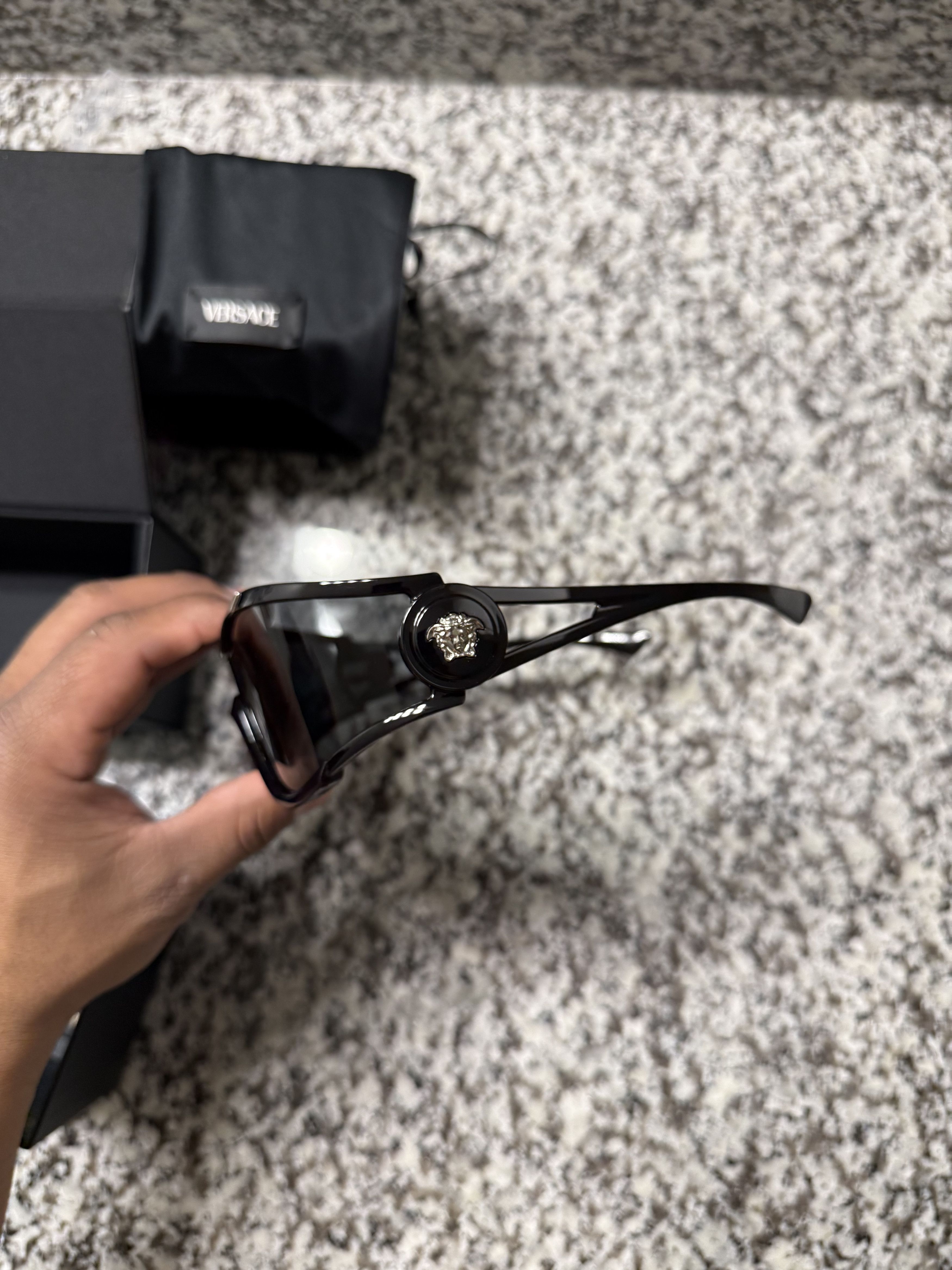 Versace VERSACE MEDUSA MEDALLION SHIELD SUNGLASSES Size ONE SIZE - 5 Thumbnail