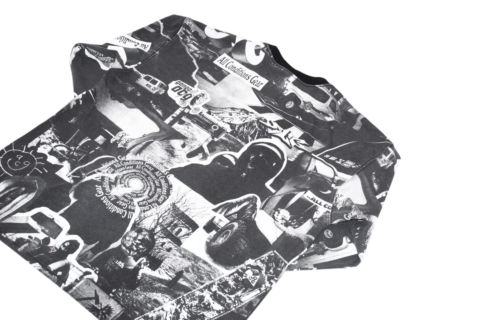 Nike ACG Nike ACG photo collage all over print loose fit l/s t-shirt Size US XL / EU 56 / 4 - 6 Thumbnail