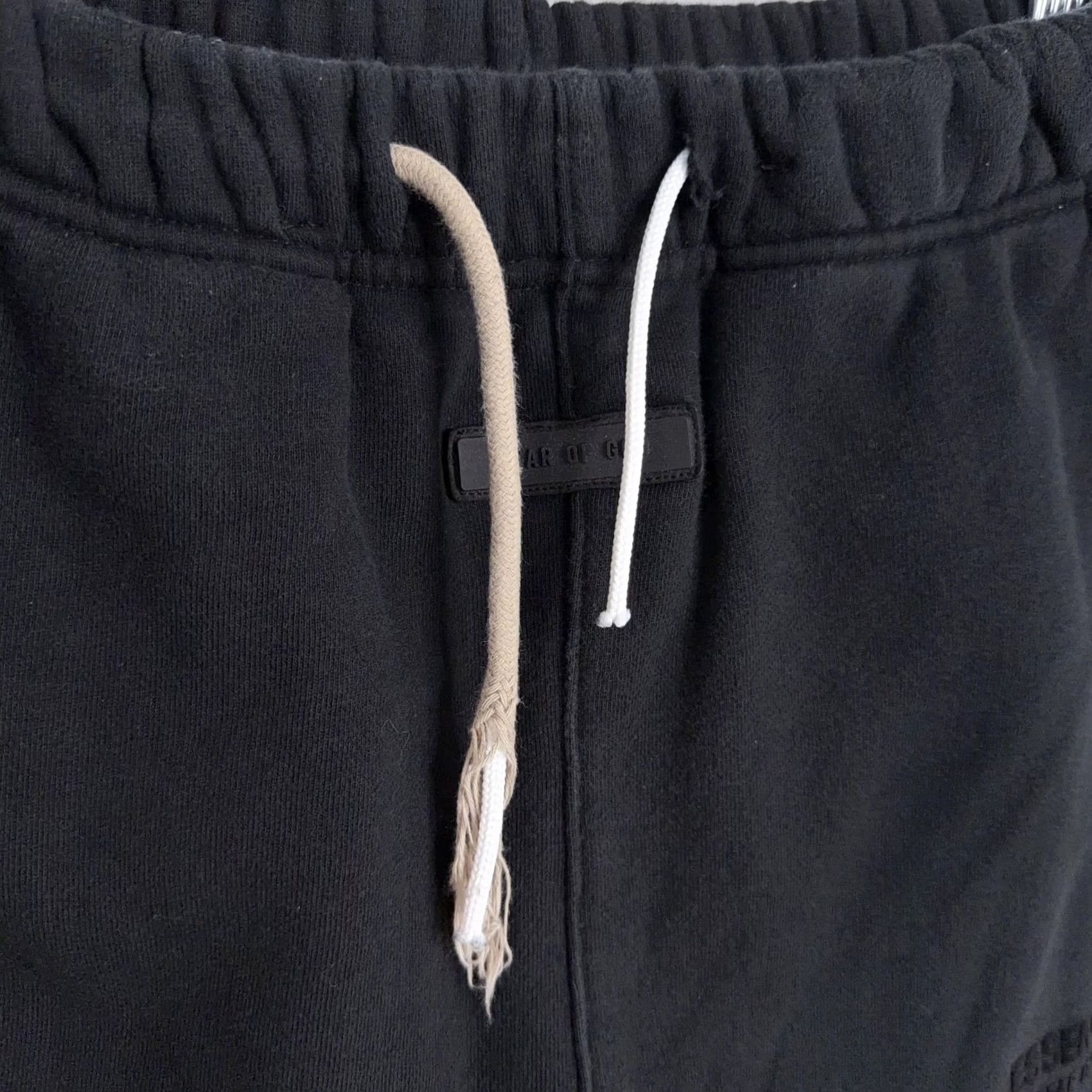 Fear of God Fear of God Pants Womens XL Black Essentials Women Fleece Sweatpants Joggers Streetwear Size 40" / US 18 - 6 Thumbnail