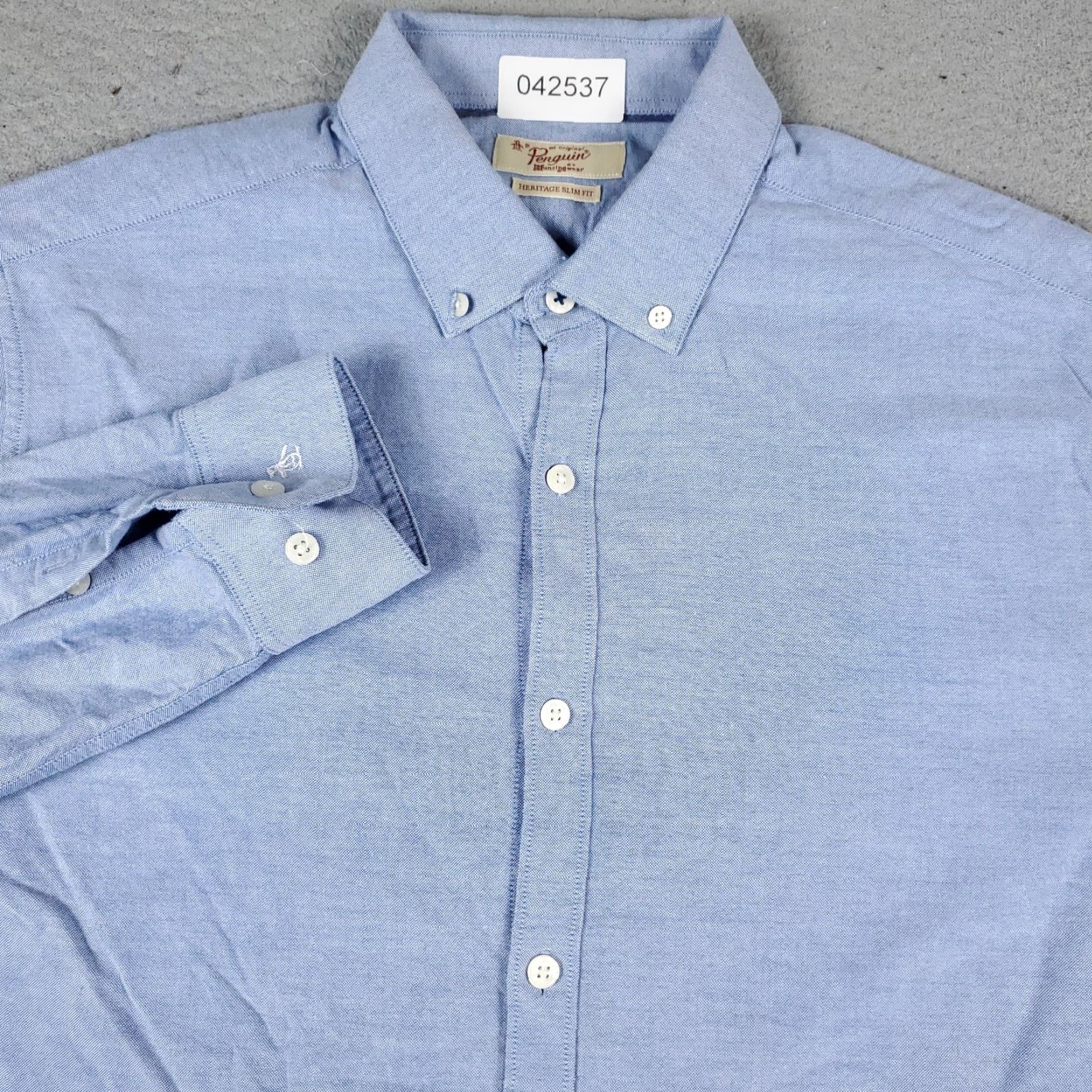 Original Penguin VINTAGE not applicable; Original Penguin Dress Shirt Mens 16 Blue Long Sleeve Button Up Collared Cotton Classic Fit 16 in Mens Blue Dress Shirt Size 42R - 2 Thumbnail
