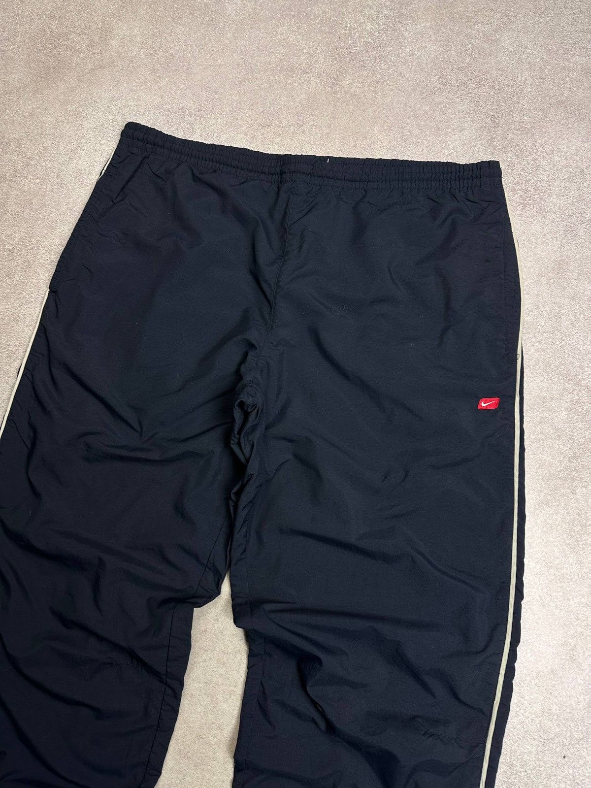 Nike Vintage Nike Swoosh Tn Skepta Style Nylon Tracksuit Rare L Size US L / EU 52-54 / 3 - 10 Thumbnail