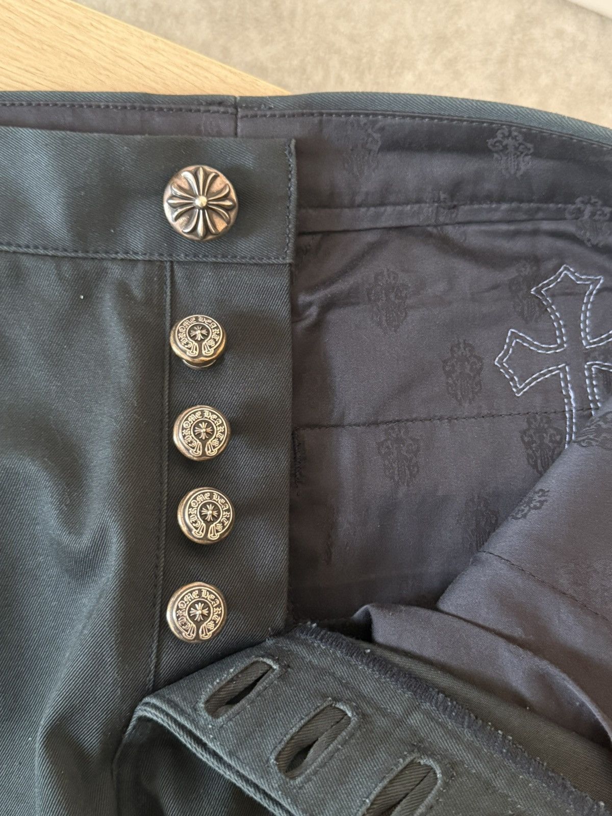 Chrome Hearts Chrome Hearts Spiderman Cross Patch Chinos Size US 34 / EU 50 - 16 Thumbnail