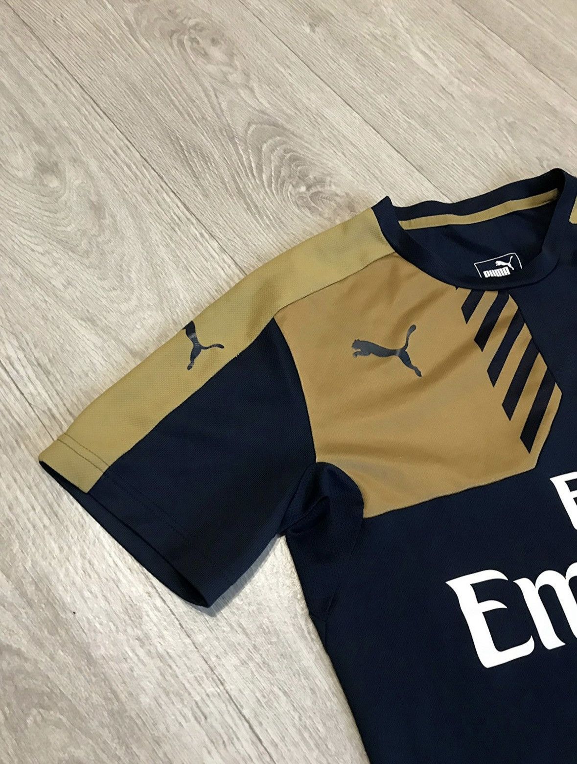 Puma 🔷Vintage Puma Arsenal Soccer jersey🔷 Size US M / EU 48-50 / 2 - 2 Thumbnail