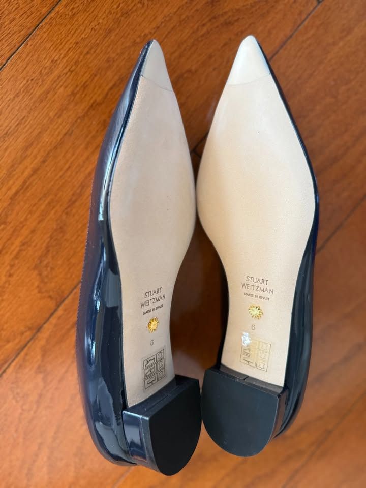Stuart Weitzman Stuart Weitzman Womens Stuart Flat (SAVE $150.00) Size US 6 / IT 36 - 8 Thumbnail