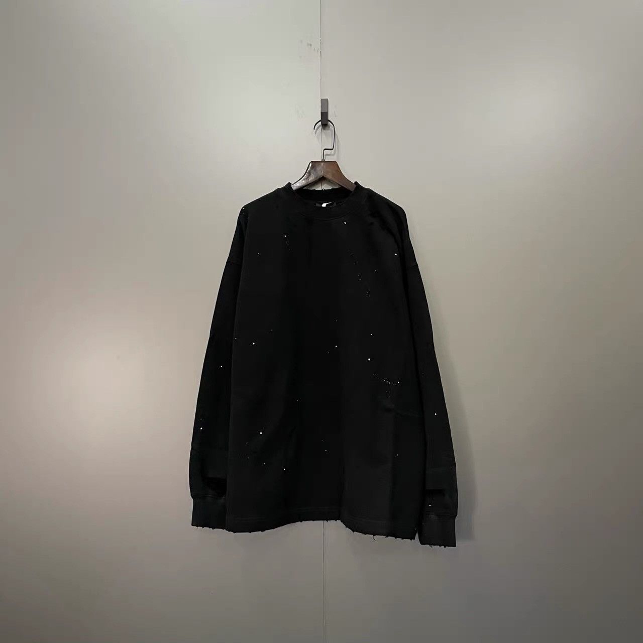 WE11DONE WE11DONE Black Splash Print Sweatshirt K28 Size US L / EU 52-54 / 3 - 1 Thumbnail