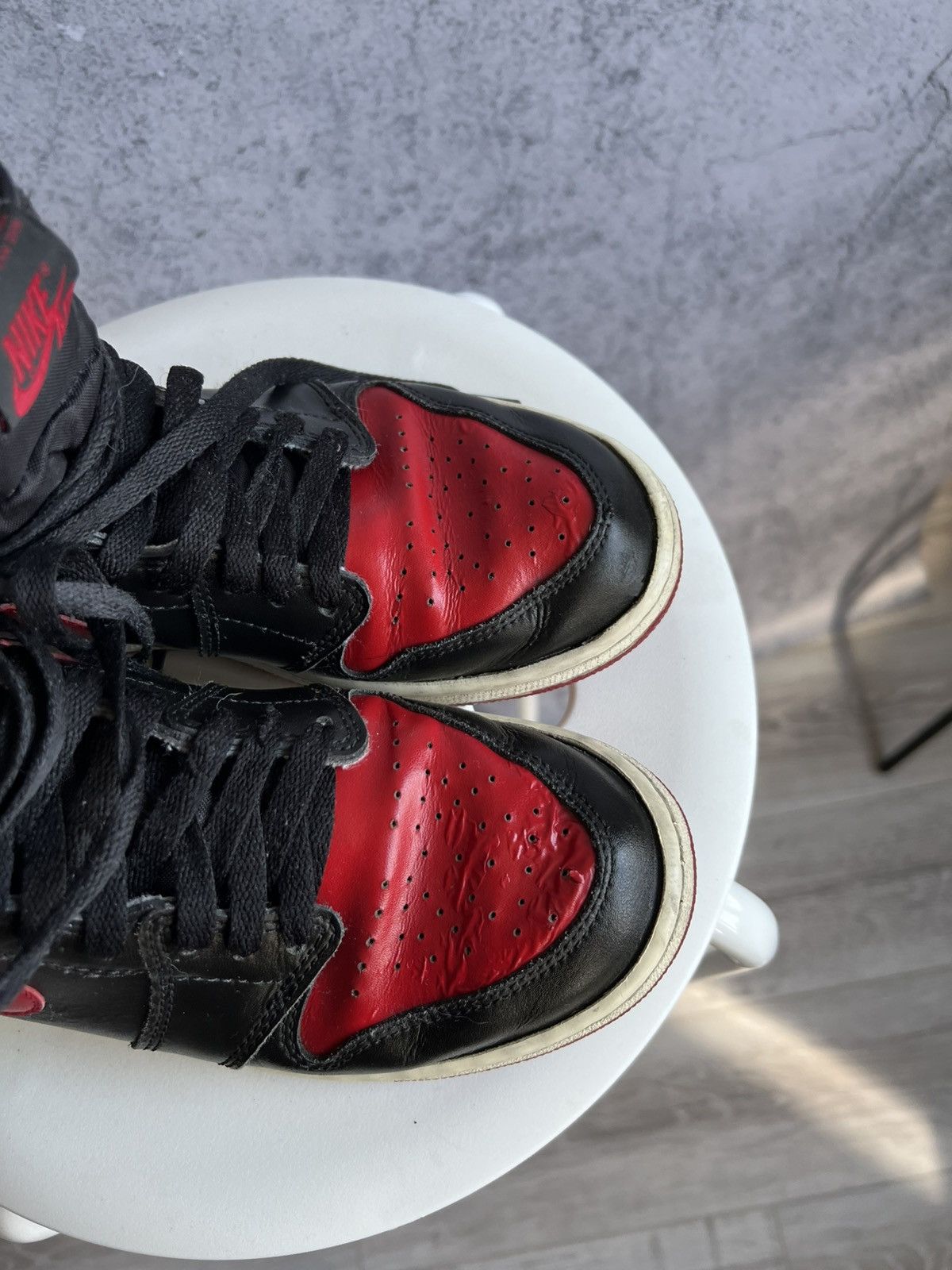 Nike Vintage Nike Air Jordan 1 High Top Sneakers Black and Red Size US 7 / EU 40 - 17 Thumbnail