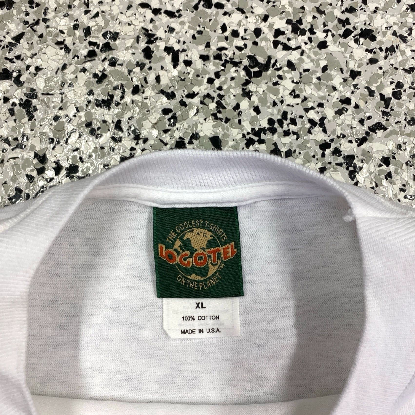 Vintage VINTAGE Logotel Deer Hunting graphic T-Shirt Size US L / EU 52-54 / 3 - 3 Thumbnail