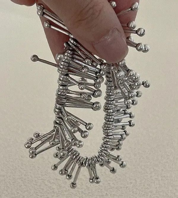 Jewelry Avant Garde Seaweed Fringe Bracelet Chain Aesthetic y2k Size ONE SIZE - 4 Thumbnail