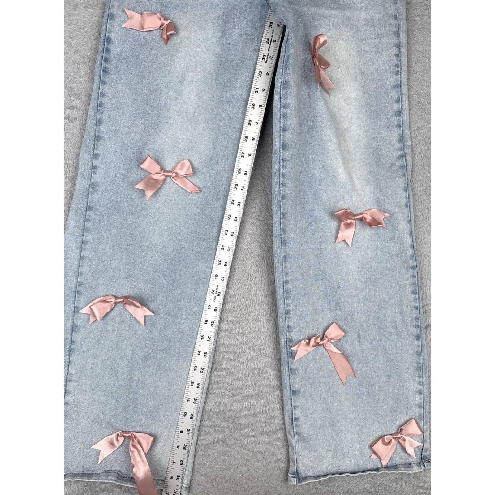Vintage Refuge Denim Jeans Womens 9 Light Wash High Rise Wide-Leg Bow Embellished 90s Satin Ribbon Pockets Size 30" / US 8 / IT 44 - 7 Thumbnail