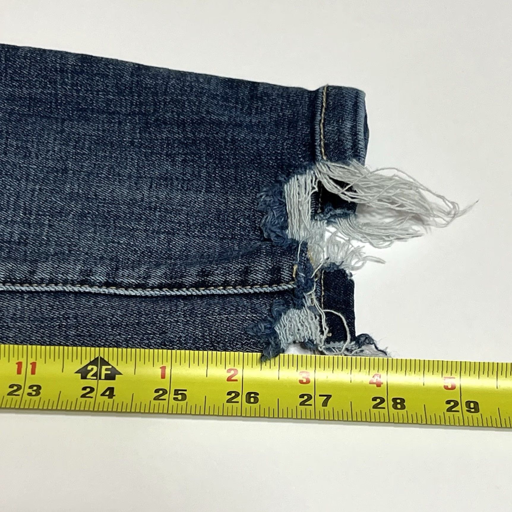 BKE BKE Stella Jeans Slim Distressed Blue 27x27 Jeans Womens Stretch Pockets Fringe Distressed Zip Low Rise Slim Fit 27 in Inseam 27 in Regular Size Type Size 27" / US 4 / IT 40 - 6 Thumbnail