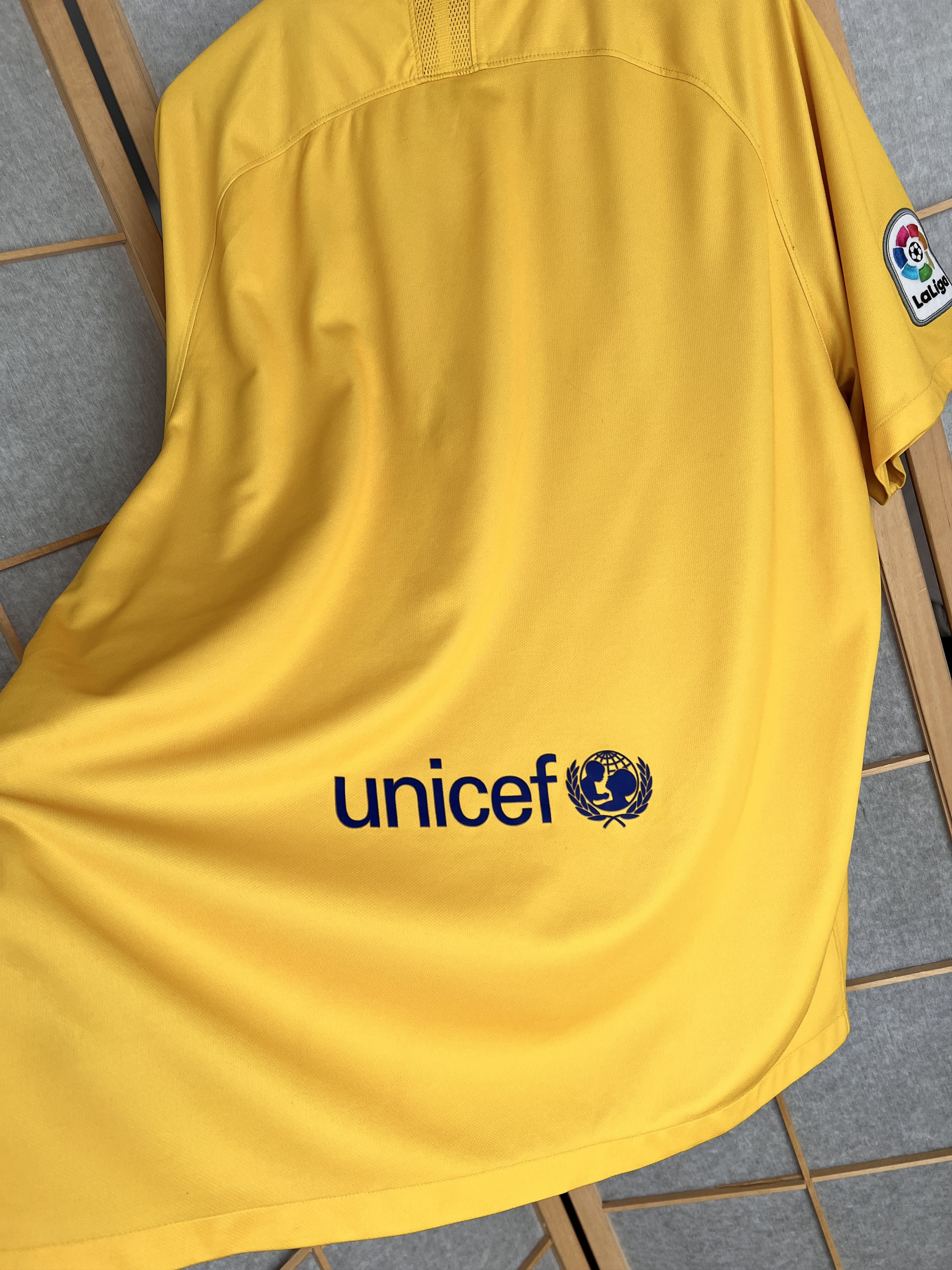 Nike RARE! Nike FC Barcelona Senyera 2020 jersey football shirt Size US XXL / EU 58 / 5 - 7 Thumbnail