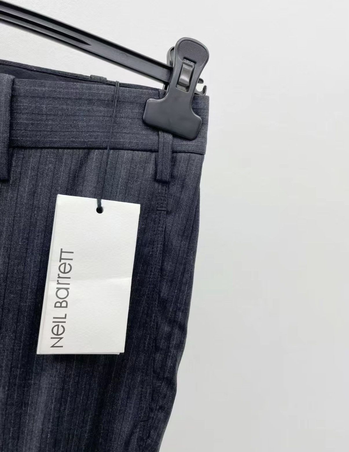 Neil Barrett Neil Barrett Wool Stretch Cropped Casual Pants J30 Size US 30 / EU 46 - 4 Thumbnail