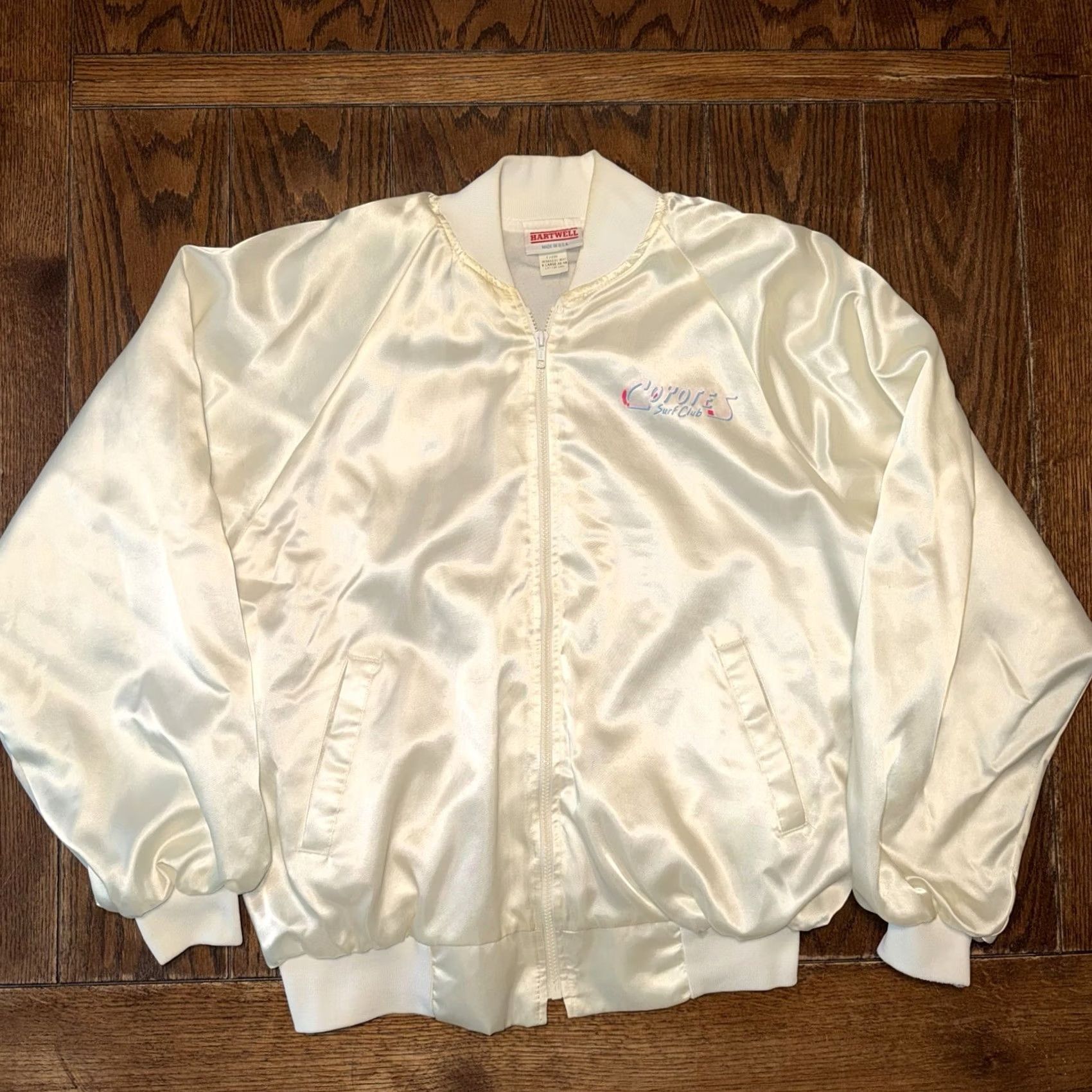 Vintage VINTAGE Hartwell Satin Jacket XL Coyotes Surf Club Clearwater Beach Florida Sailing Sun Bomber Jacket Men White/Blue Striped Pattern Size US XL / EU 56 / 4 - 5 Thumbnail