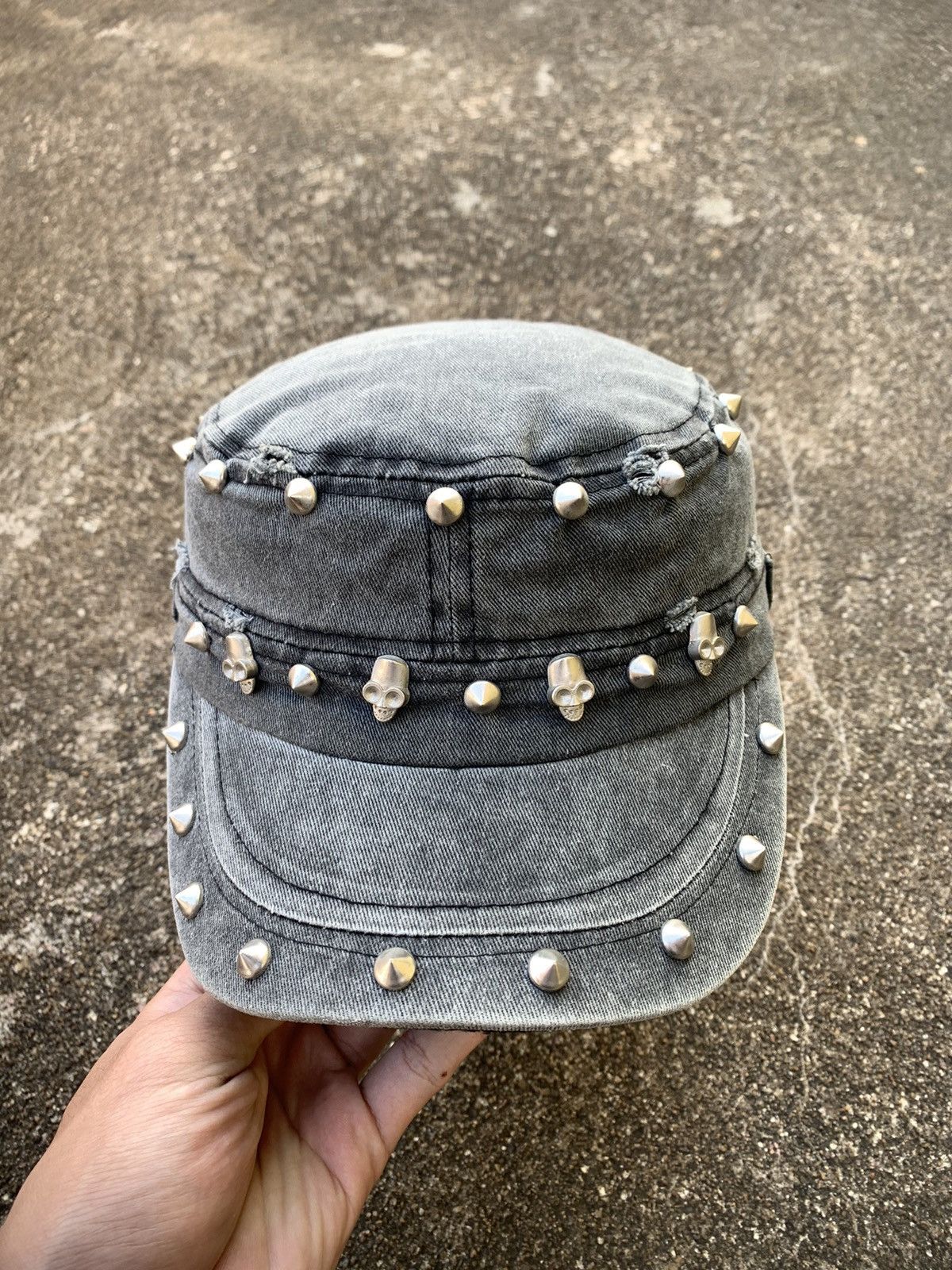 Japanese Brand GOTHIC SKULL MILITARY DISTRESSED STUDDED HAT Size ONE SIZE - 2 Thumbnail