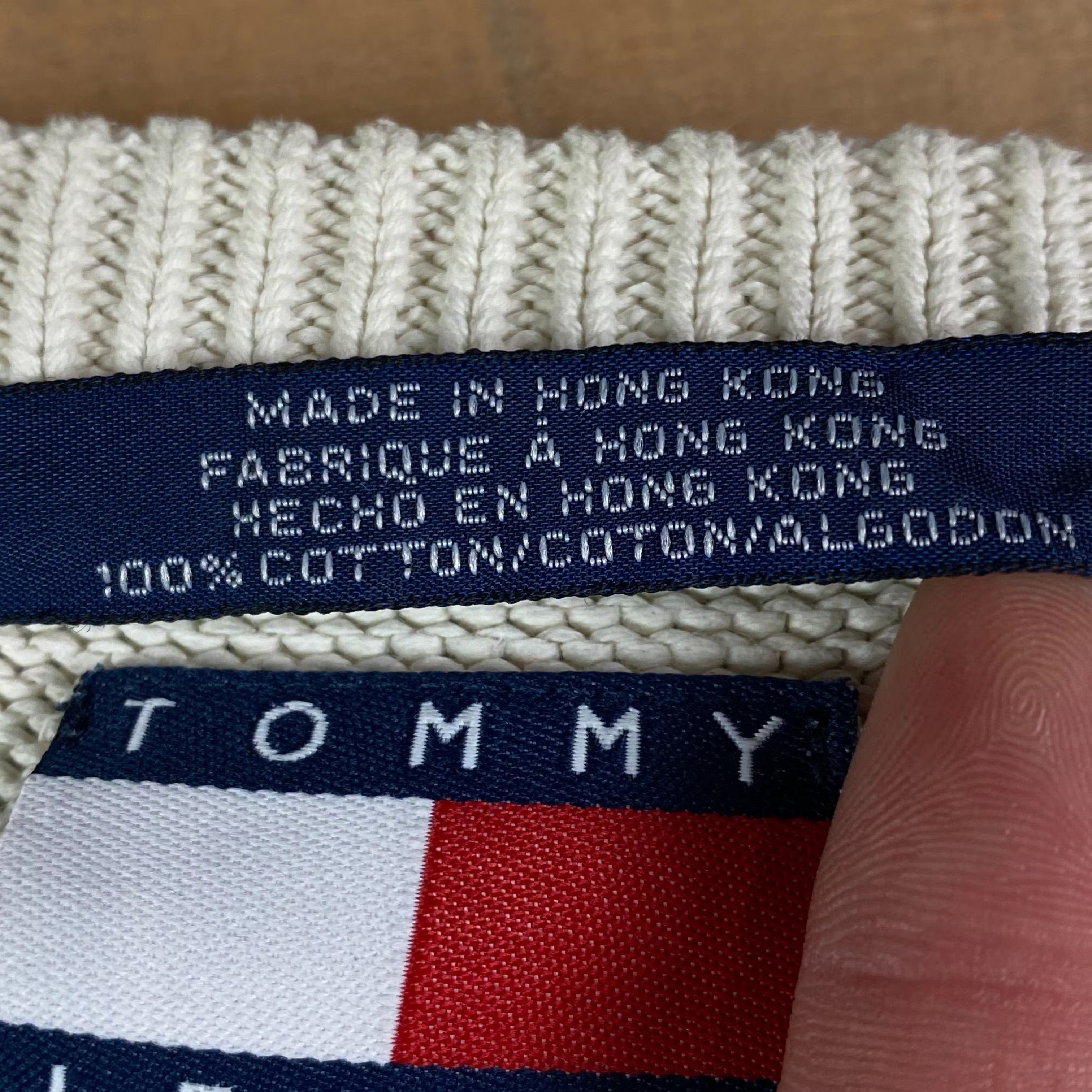 Tommy Hilfiger × Vintage Mens Sweater Tommy Jeans Hilfiger Vintage Size M Size US M / EU 48-50 / 2 - 4 Thumbnail