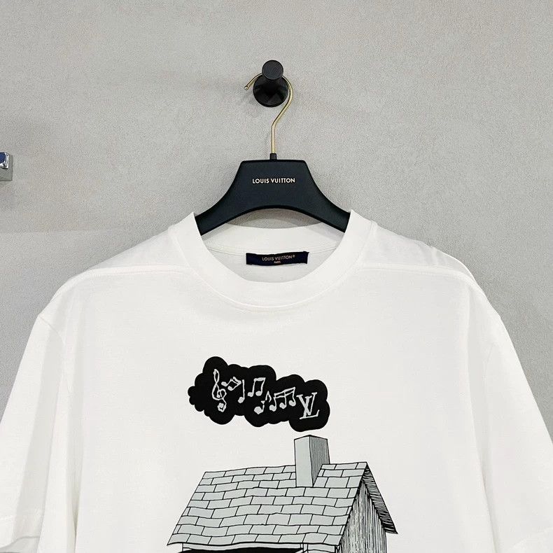Louis Vuitton Louis Vuitton White Little House Printed Short Sleeve 2503- Size US S / EU 44-46 / 1 - 3 Thumbnail