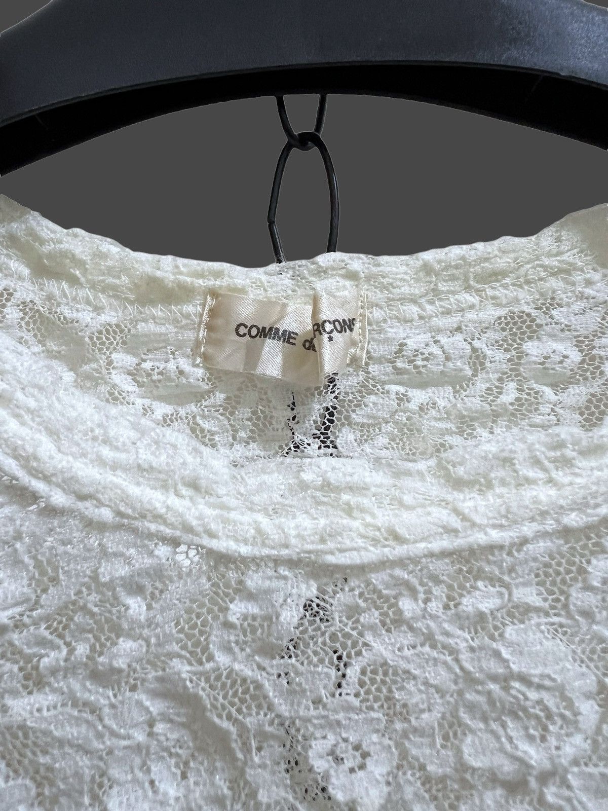 Comme des Garcons 90s cdg white rose mesh net long sleeve top Size M / US 6-8 / IT 42-44 - 6 Thumbnail