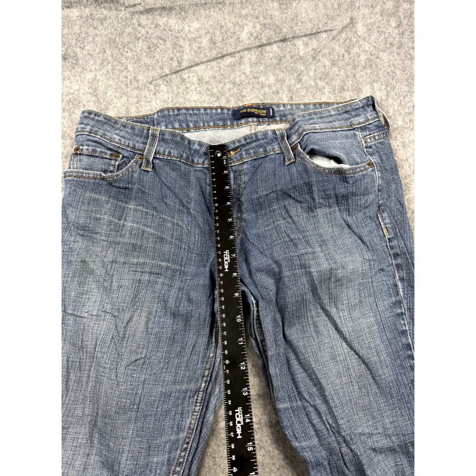 Levi's Levi's 524 Jeans Women Regular 15 M Medium Blue Denim Stretch 5-Pocket Straight Jeans 33in Inseam Medium Wash 80s 90s Size 36" / US 14 / IT 50 - 6 Thumbnail
