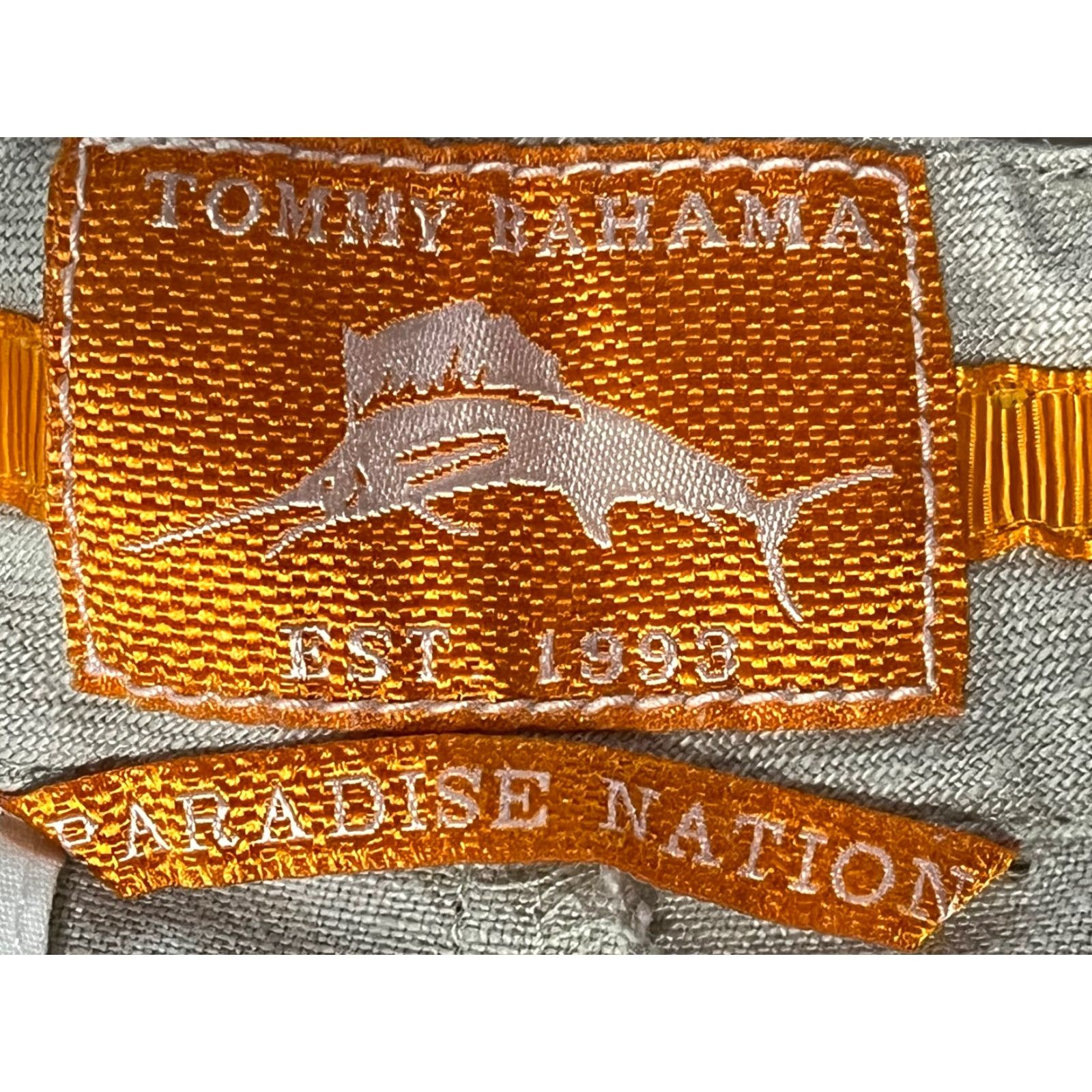 Tommy Bahama Tommy Bahama Shorts Bermuda Linen 100% Flat Front Beige 36 Men GUC Paradise Nation Mens Size US 36 / EU 52 - 3 Thumbnail