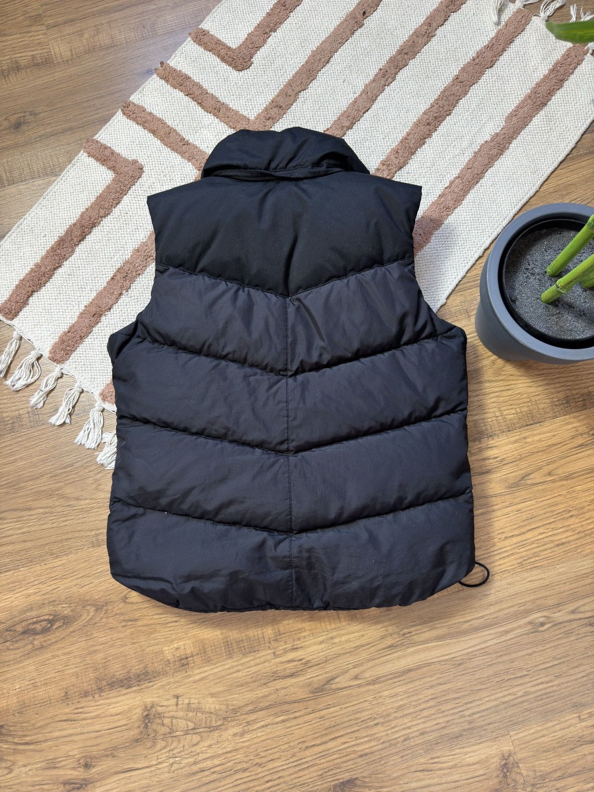 Nike VINTAGE NIKE 2000s DOWN PUFFER VEST Size M / US 6-8 / IT 42-44 - 9 Thumbnail