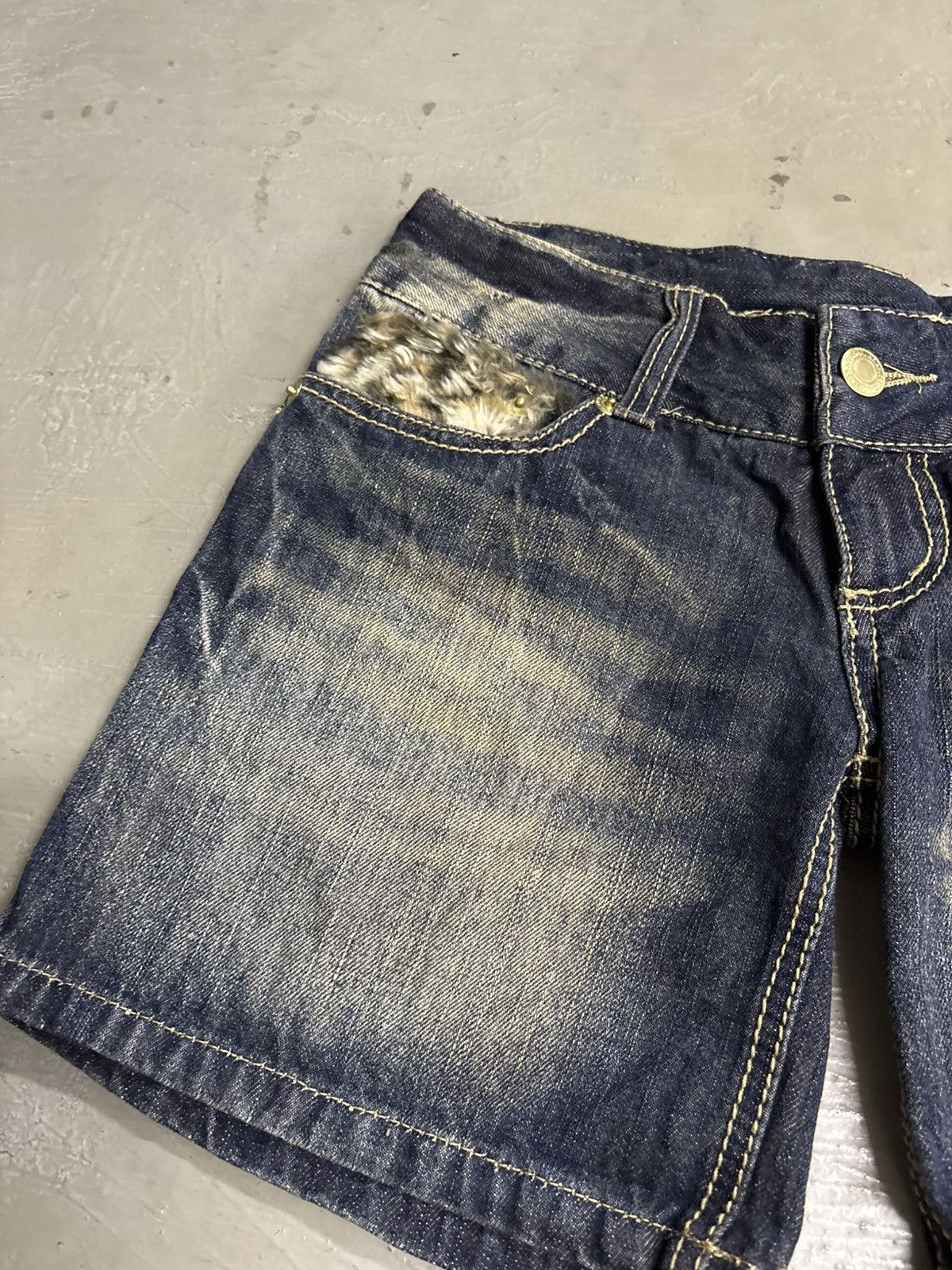 Hysteric Glamour Y2K Glamour Vintage Sexy Faux Fur Denim Super Mini Shorts Size 30" / US 8 / IT 44 - 4 Thumbnail