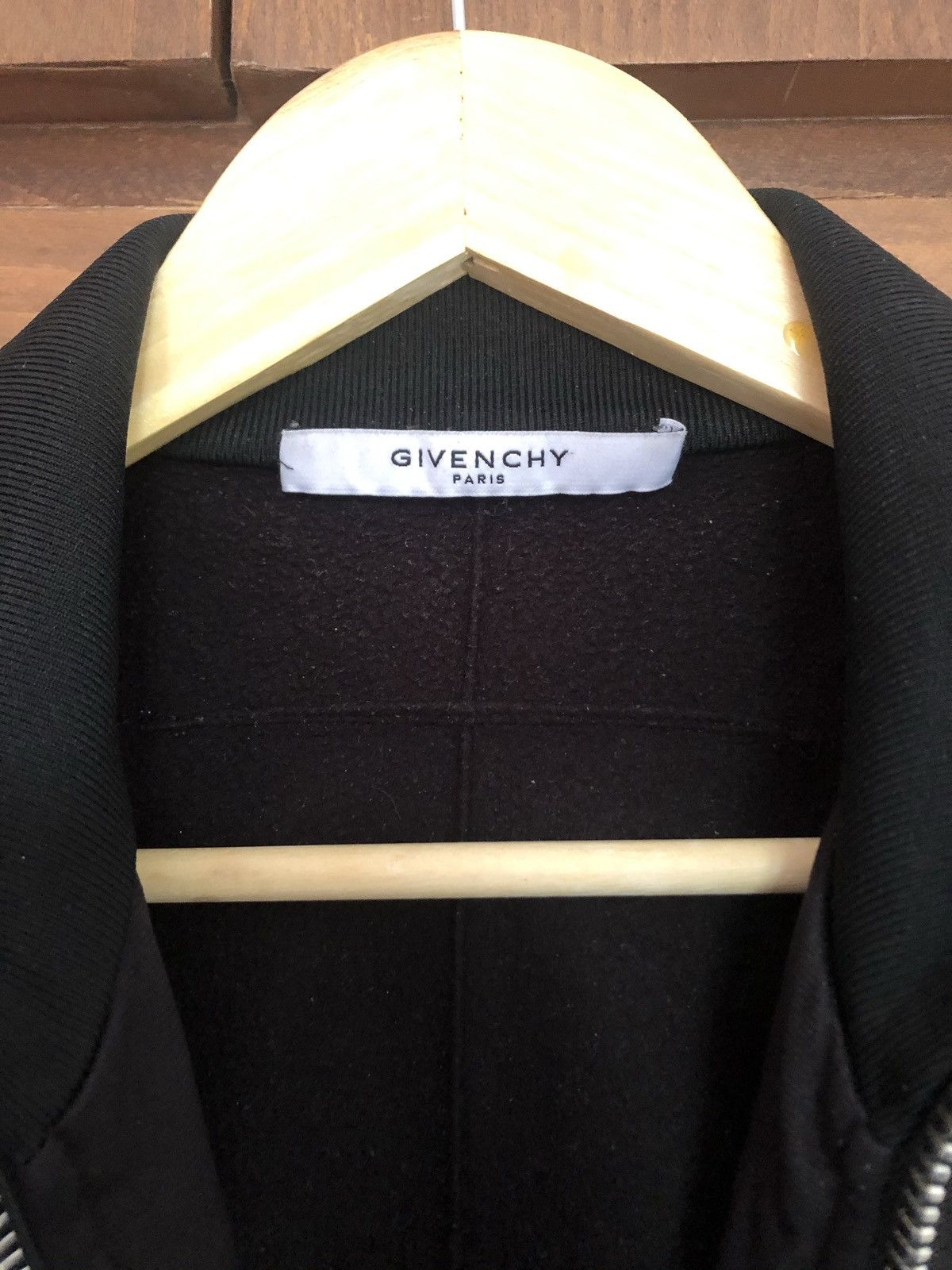 Givenchy Givenchy Black Jersey Logo Tape Trimmed Zip-Front Jacket Size US S / EU 44-46 / 1 - 6 Thumbnail