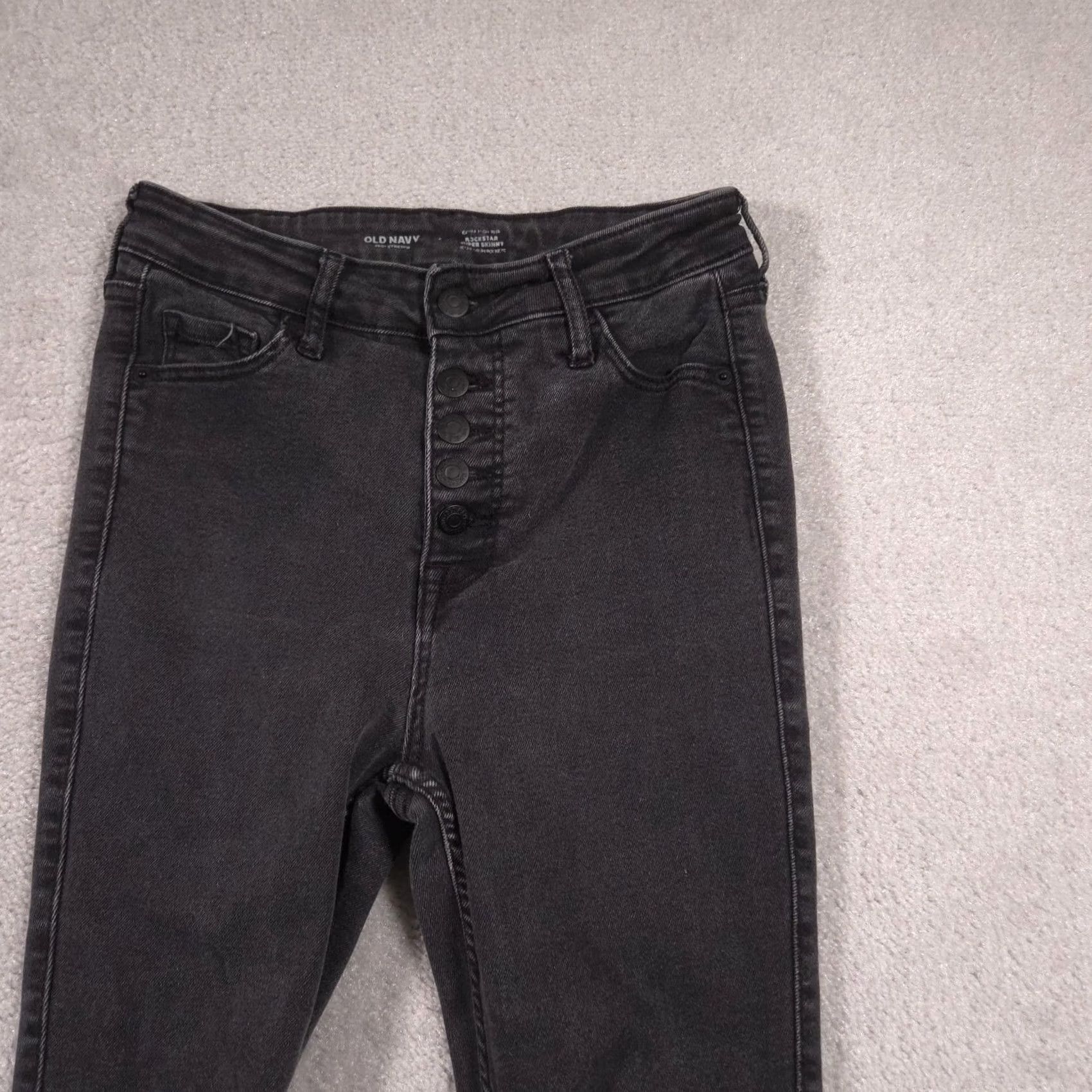 Old Navy Old Navy Rockstar Super Skinny Jeans Womens 6 Crop Black Extra High Rise Raw Hem Size 28" / US 6 / IT 42 - 3 Thumbnail
