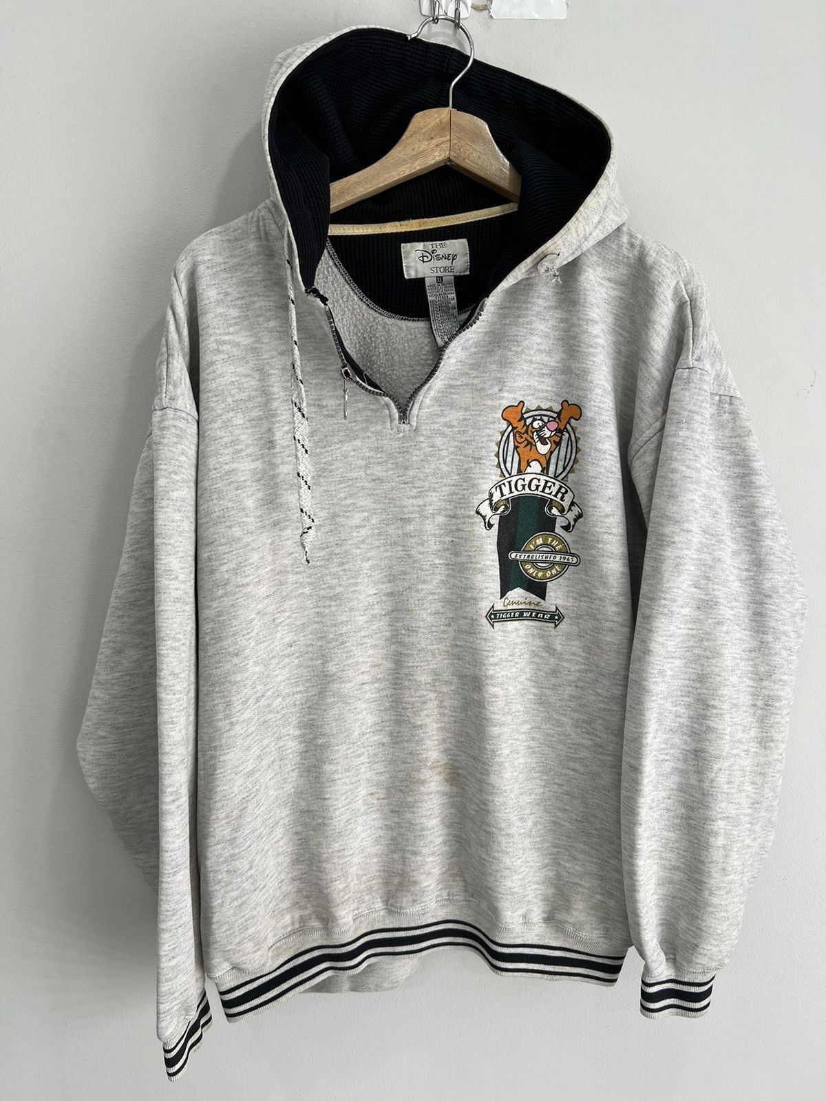 Disney Vintage Disney Tigger Sweater hoodie Size US XL / EU 56 / 4 - 1 Thumbnail