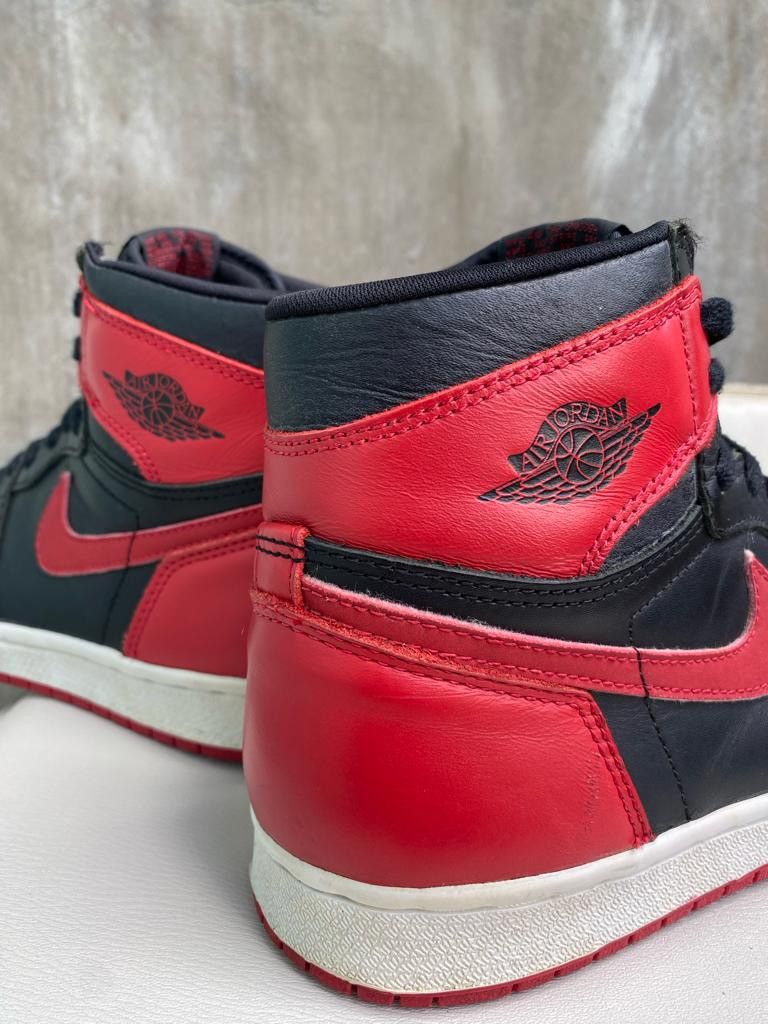 Nike 1994 Jordan 1 Breds Size US 8 / EU 41 - 7 Thumbnail