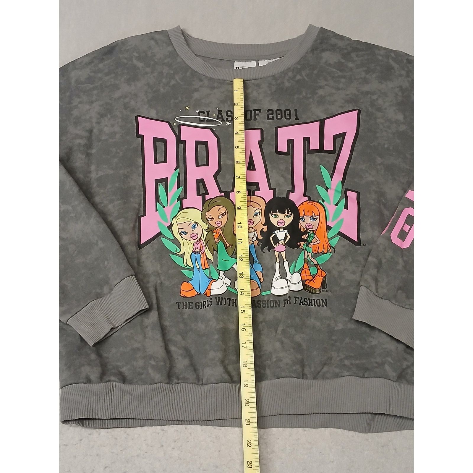 Other BRATZ (2XL) Women's Gray Crew Neck Pullover Sweatshirt Size XXL / US 16-18 / IT 52-54 - 2 Thumbnail