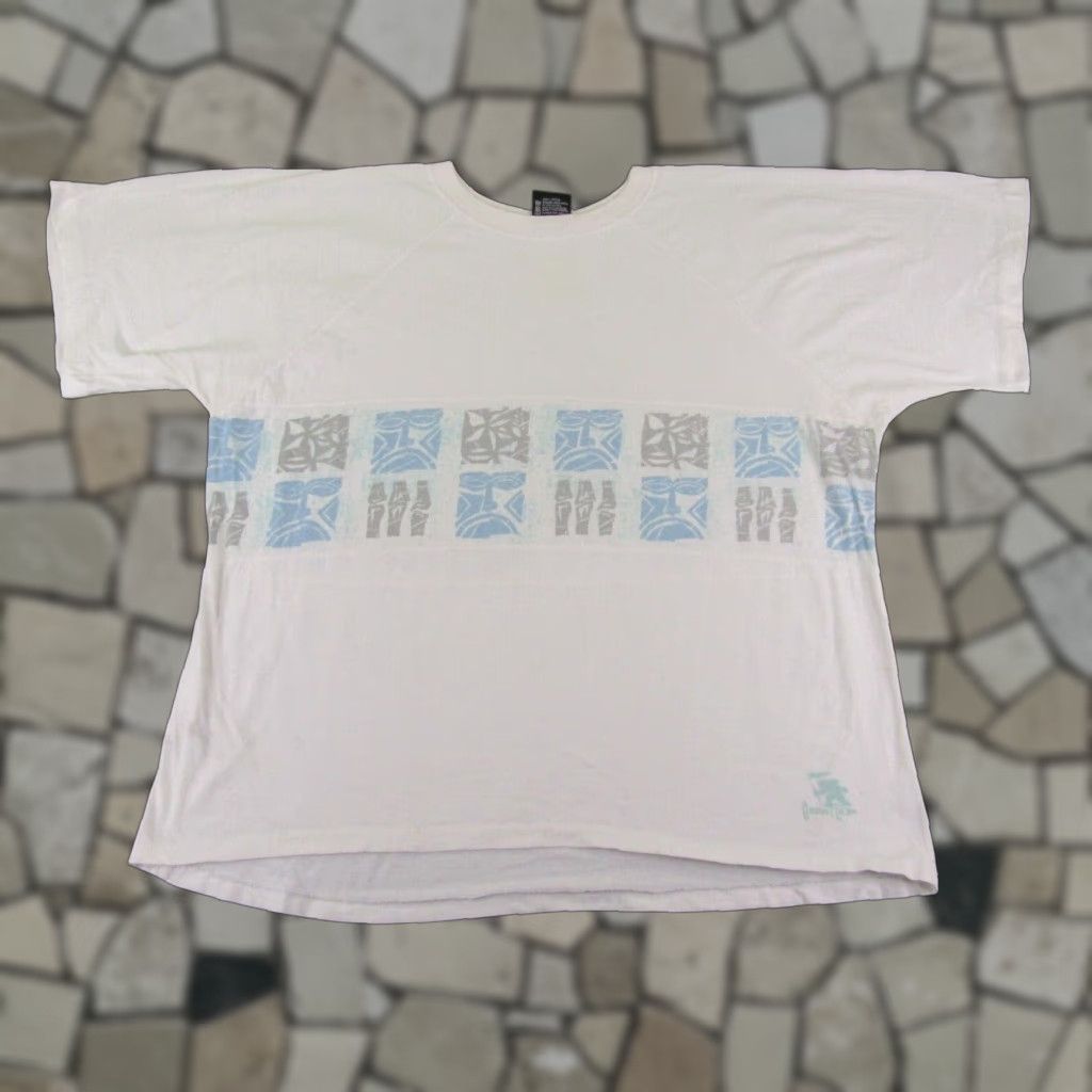 Gotcha VINTAGE Gotcha Shirt Mens Large White Blue Hawaiian Tribal Single Stitch 90s T-Shirt Clothing Mens L White Blue 90s Hawaiian Tribal Gotcha Shirt Size US L / EU 52-54 / 3 - 1 Thumbnail
