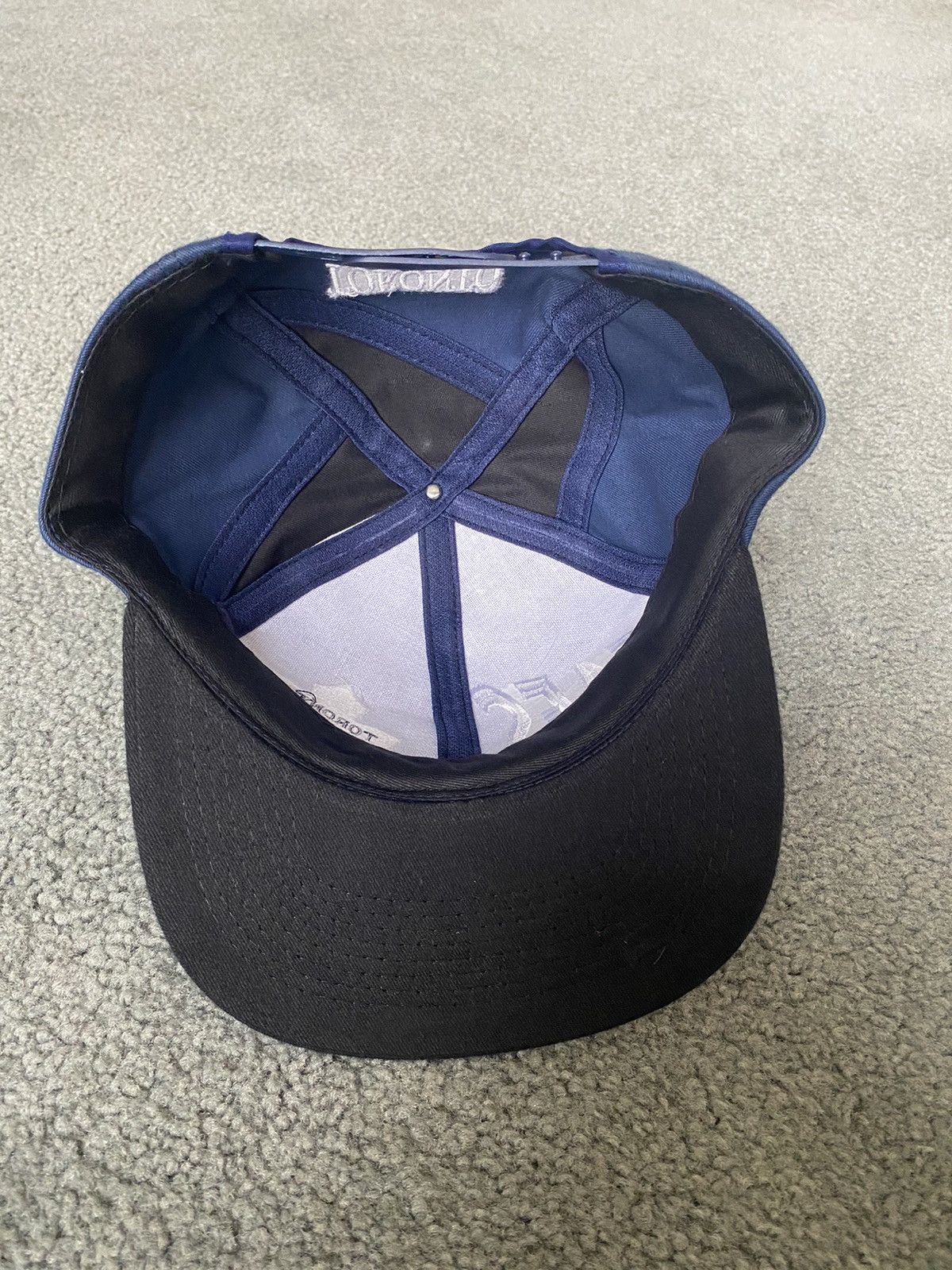 NHL × Vintage Vintage 90s Maple Leafs SnapBack Hat Size ONE SIZE - 5 Thumbnail