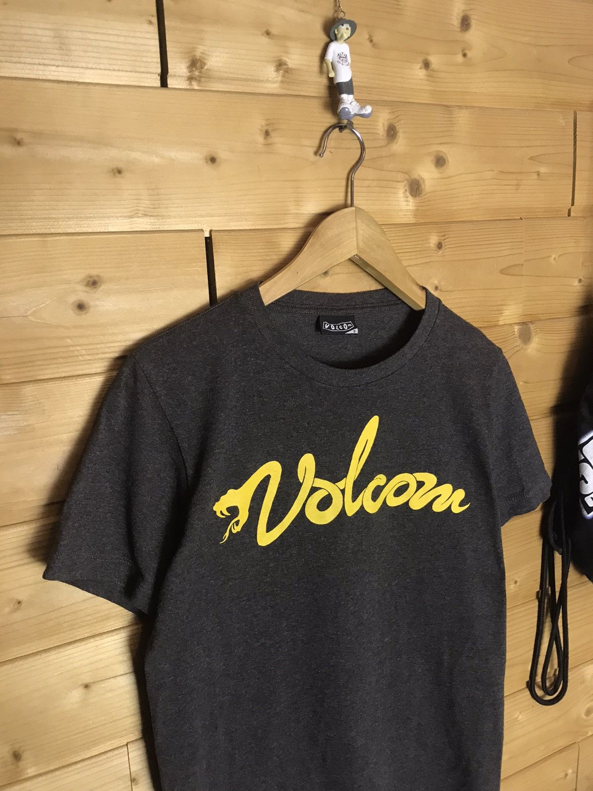 Volcom Vintage Volcom snake t shirt Size US S / EU 44-46 / 1 - 1 Thumbnail