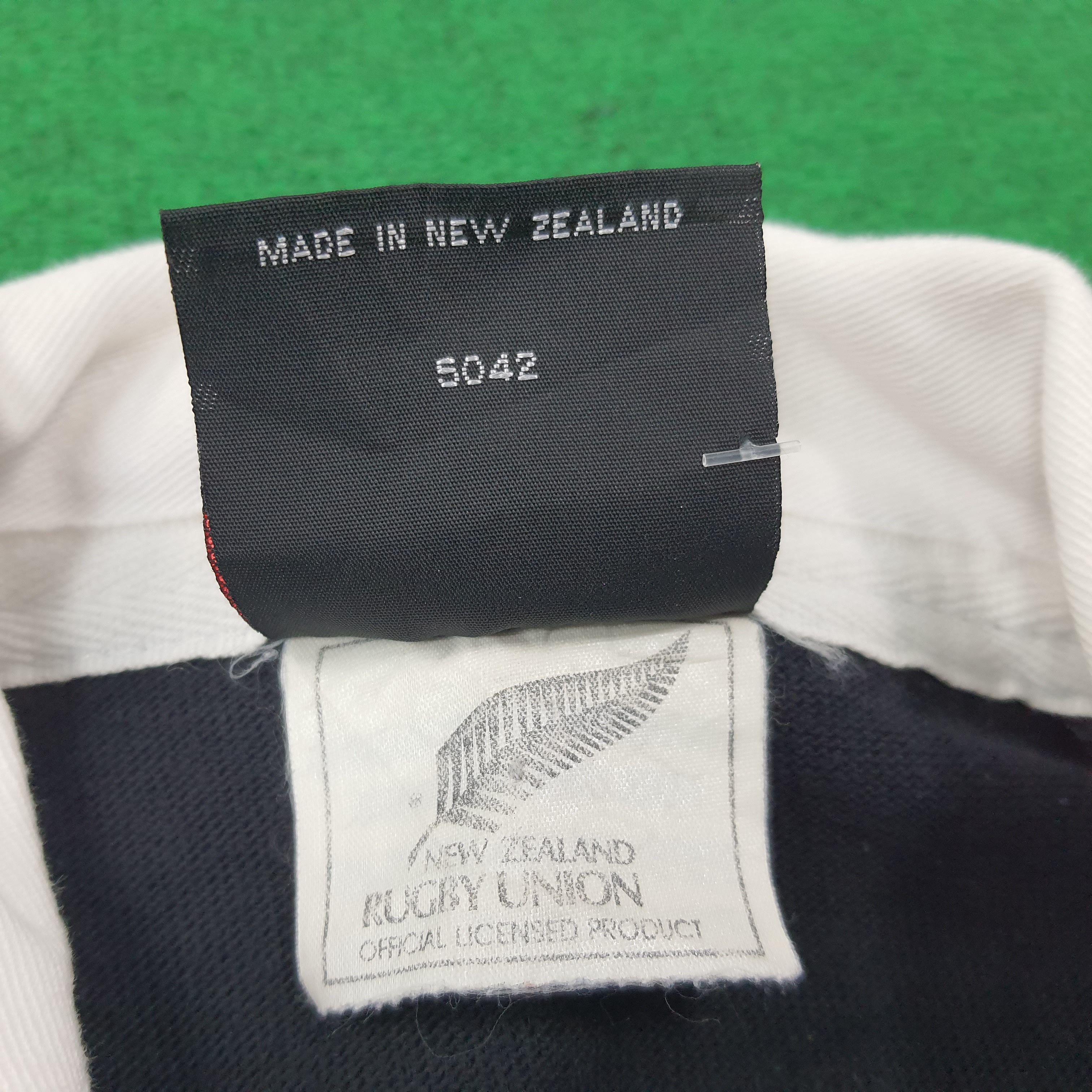 All Blacks Vintage Canterbury of New Zealand Rugby Union Polo C239N64 Size US L / EU 52-54 / 3 - 5 Thumbnail
