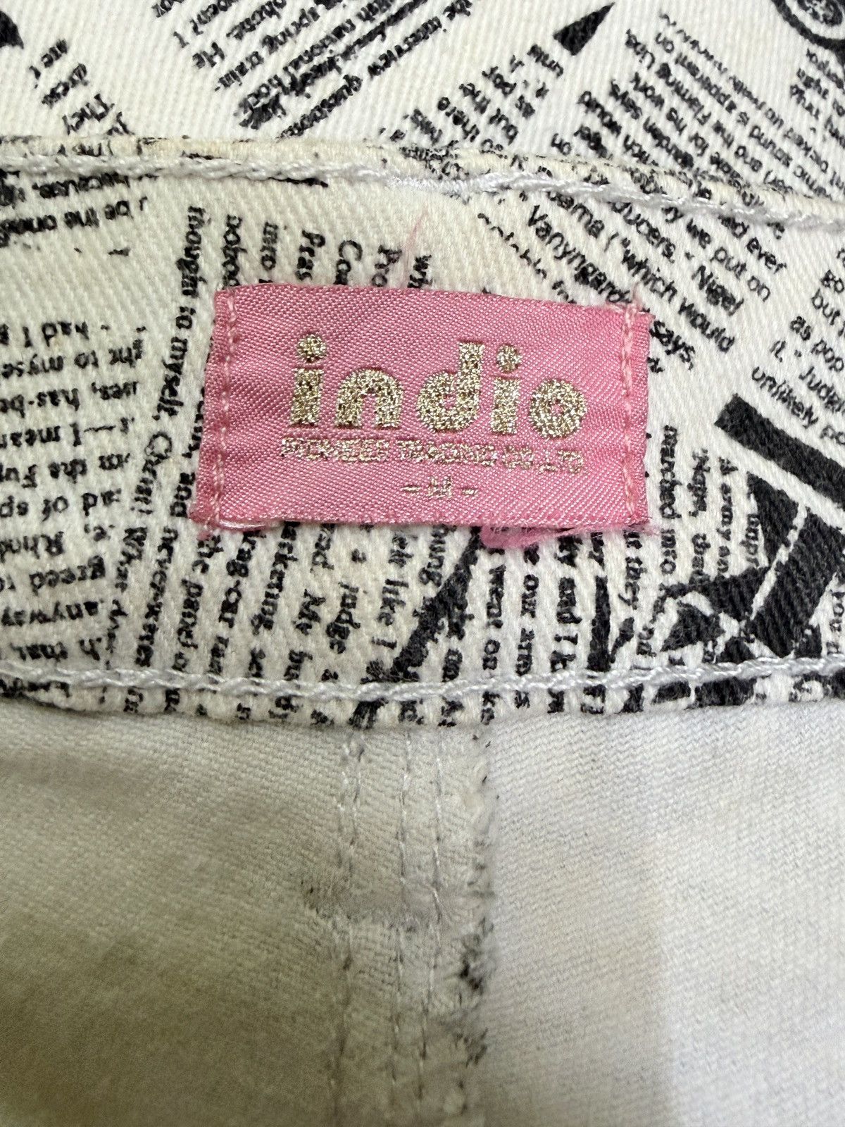 Japanese Brand Vintage INDIO Archive Newspaper Print Low Rise Slim Fit Size US 28 / EU 44 - 13 Thumbnail