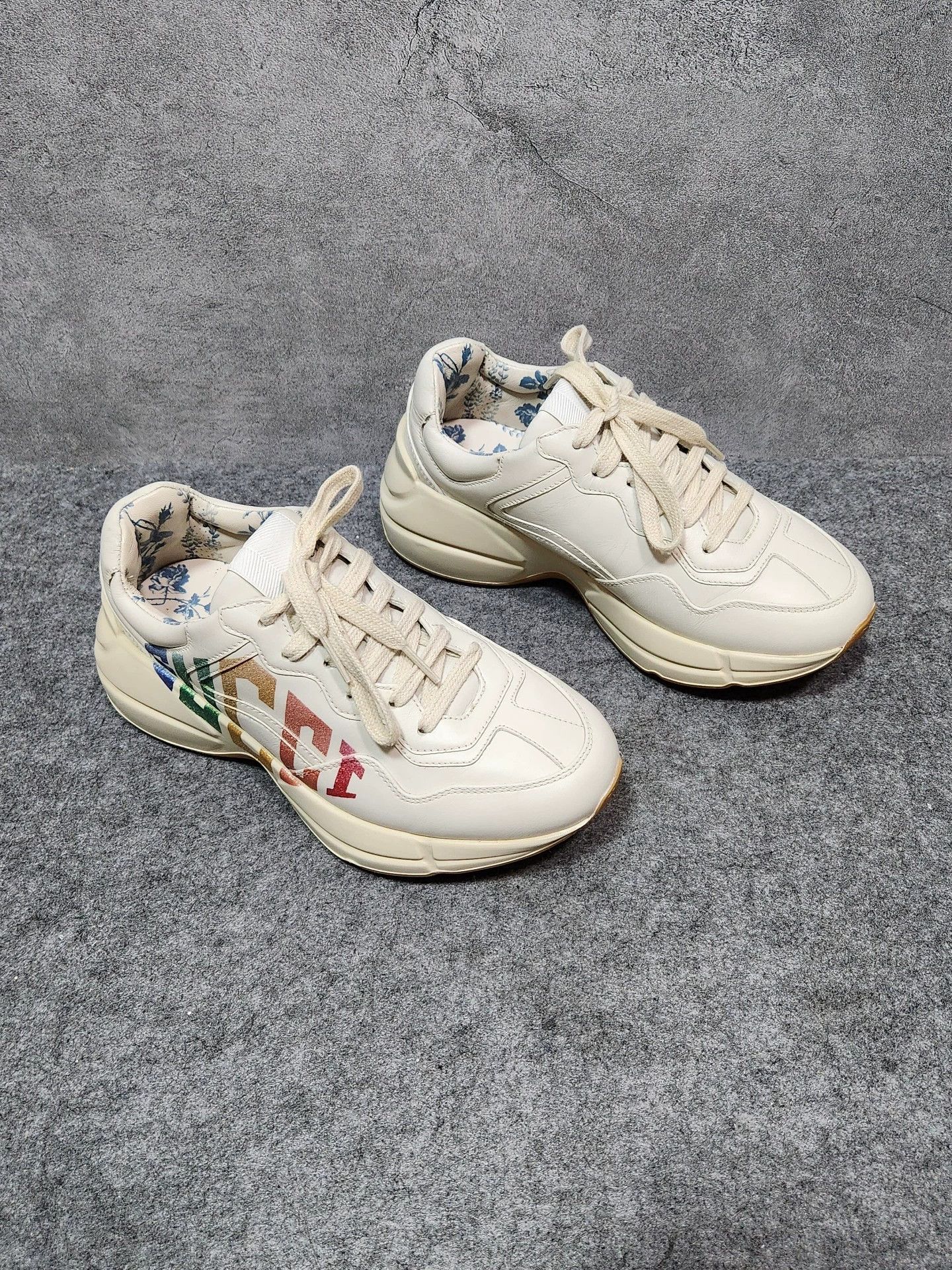 Gucci GUCCI Rhyton series white low-top chunky sneakers Size US 5 / IT 35 - 2 Thumbnail