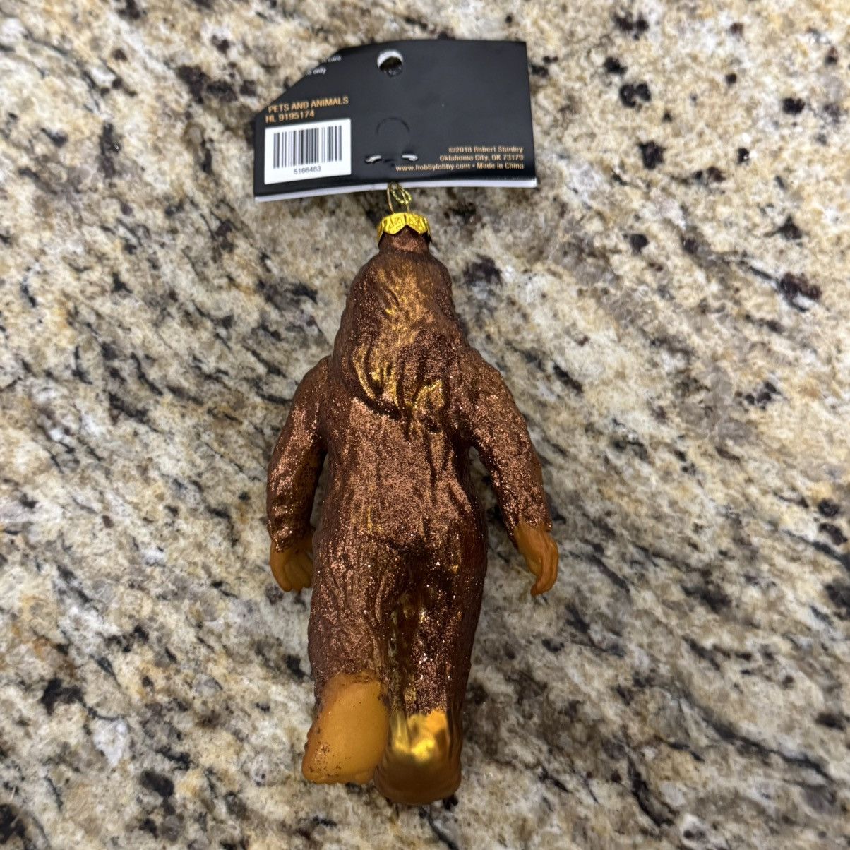 Other Robert Stanley Sasquatch BigFoot Yeti Blown Glass Ornament Size ONE SIZE - 2 Thumbnail