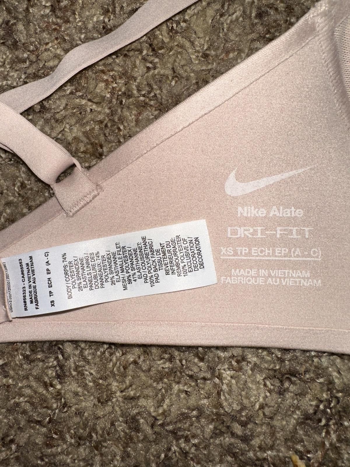 Nike Nike Alate Minimalist Women's Light-Support Padded Sports Bra Size ONE SIZE - 6 Thumbnail