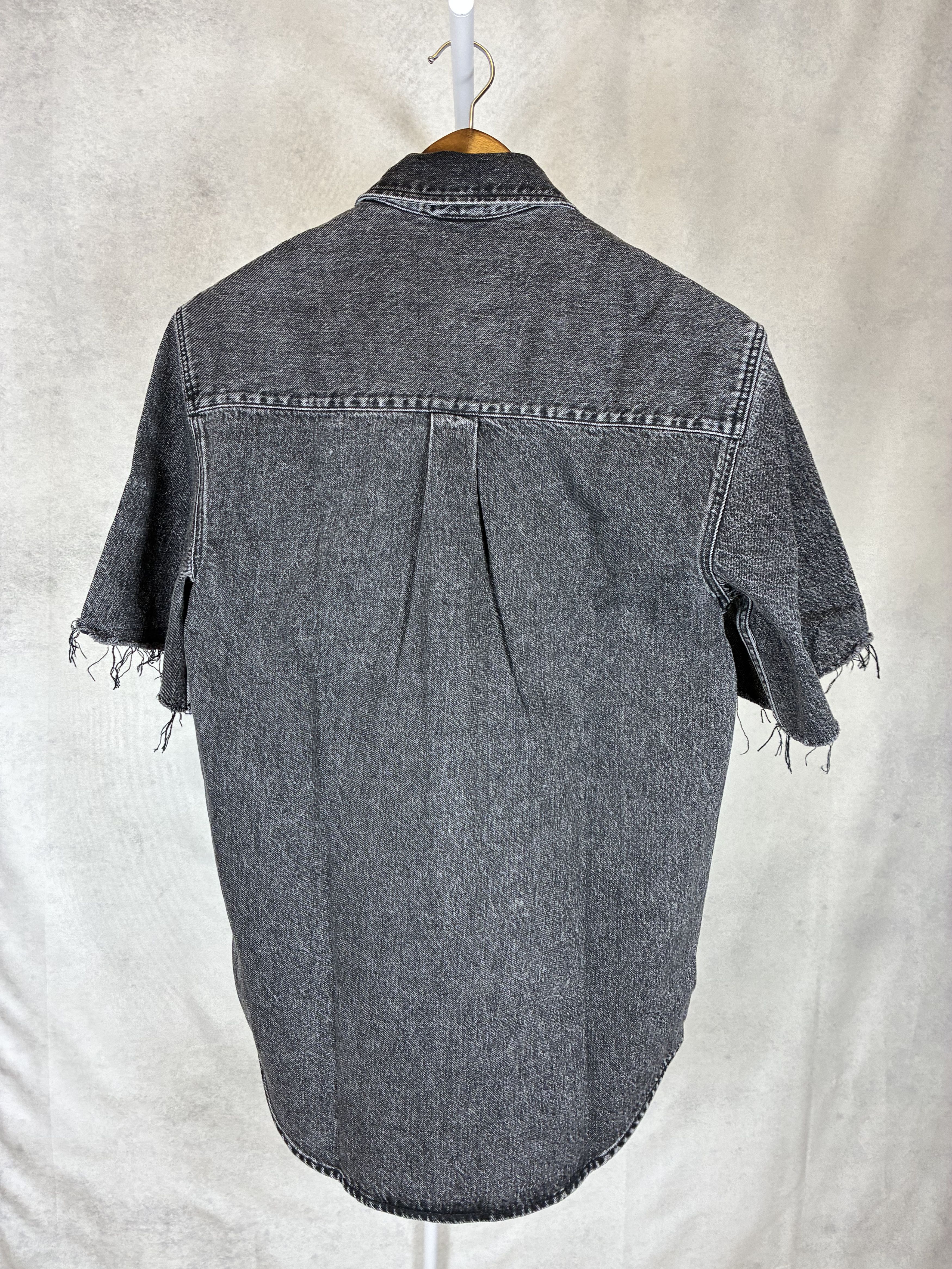 Levi's × Vetements RARE Vetements SS18 x Levi's Demna Reconstructed Denim Shirt Size US M / EU 48-50 / 2 - 2 Thumbnail