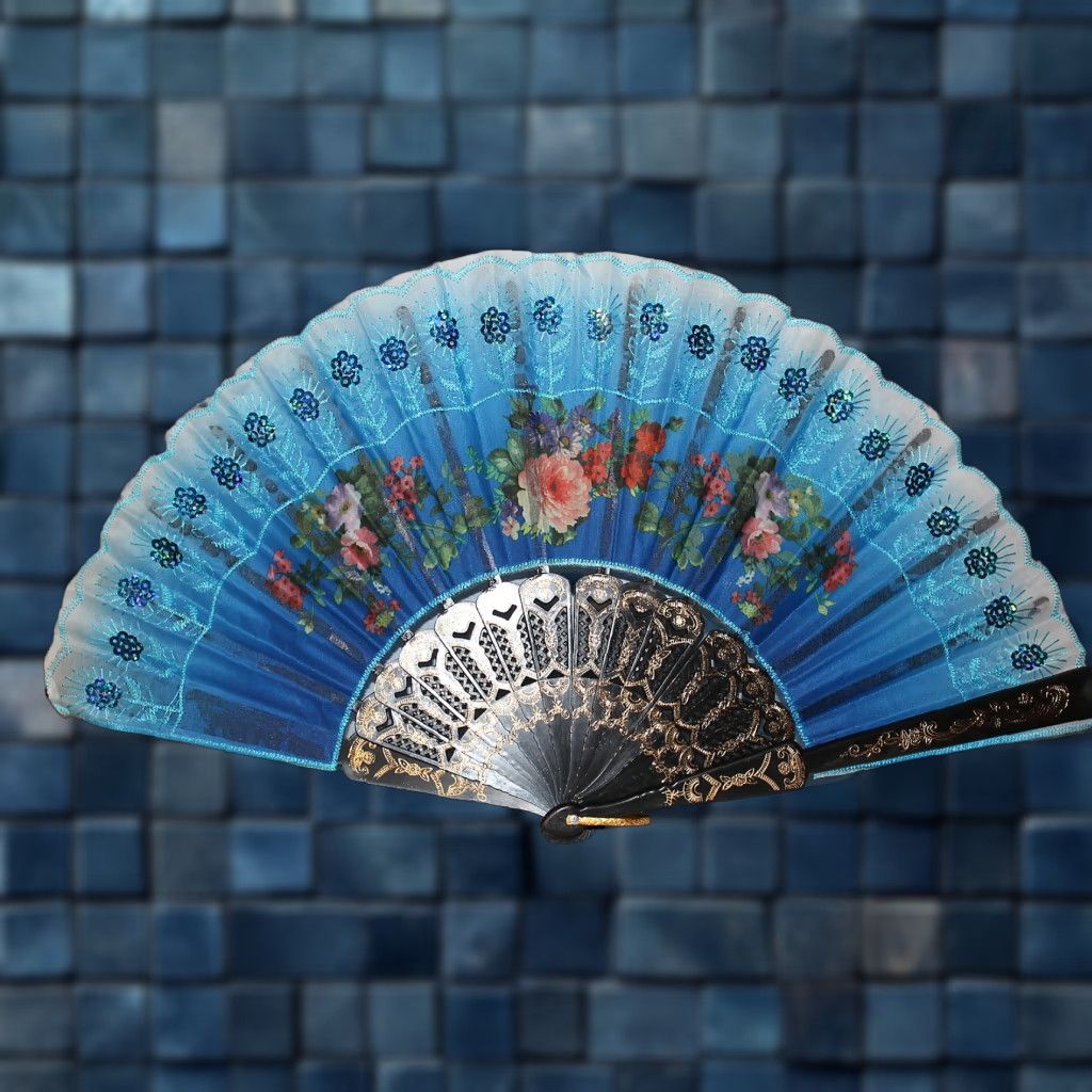 Vintage SMALL HAND FAN WITH FLOWERS AND SEQUINS - 16 INCH - UNBRANDED - VINTAGE - A4 Size ONE SIZE - 1 Thumbnail